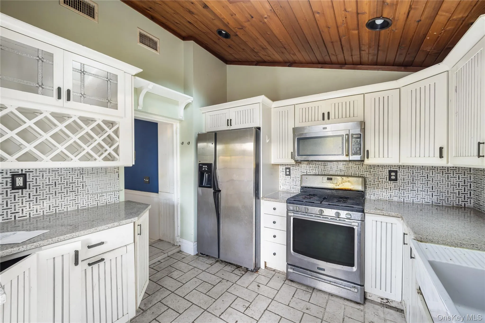 697 Mountain Road, Clarkstown, NY, 3 Bedrooms Bedrooms, 5 Rooms Rooms,2 BathroomsBathrooms,Residential,For Rent,Mountain,0,1040761 697 Mountain Road, Clarkstown, NY, 3 Bedrooms Bedrooms, 5 Rooms Rooms,2 BathroomsBathrooms,Residential,For Rent,Mountain,0,1040761
