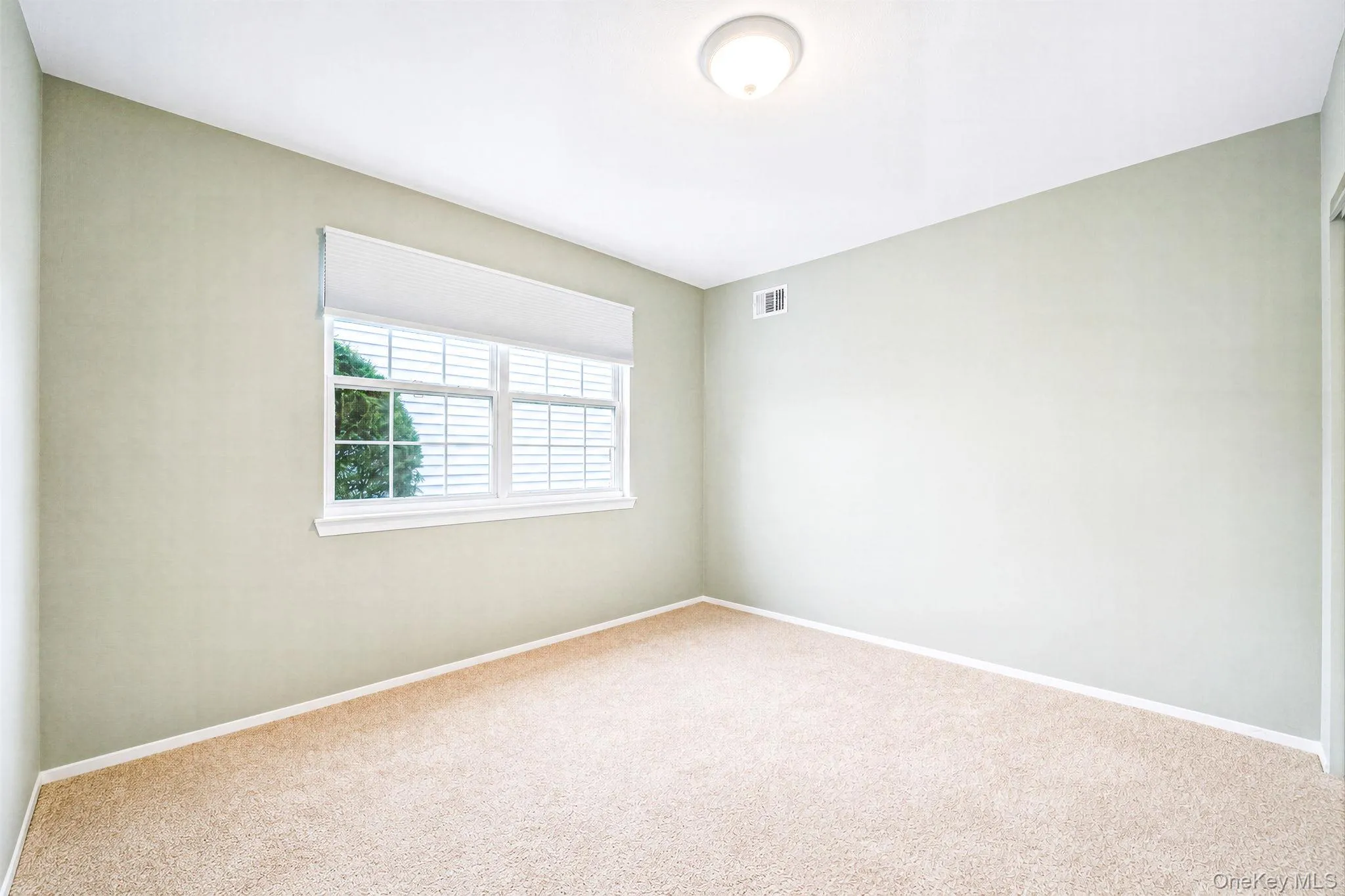 4 Balmoral Court, Brookhaven, NY, 3 Bedrooms Bedrooms, 7 Rooms Rooms,2 BathroomsBathrooms,Residential,For Rent,Balmoral,0,1040762 4 Balmoral Court, Brookhaven, NY, 3 Bedrooms Bedrooms, 7 Rooms Rooms,2 BathroomsBathrooms,Residential,For Rent,Balmoral,0,1040762