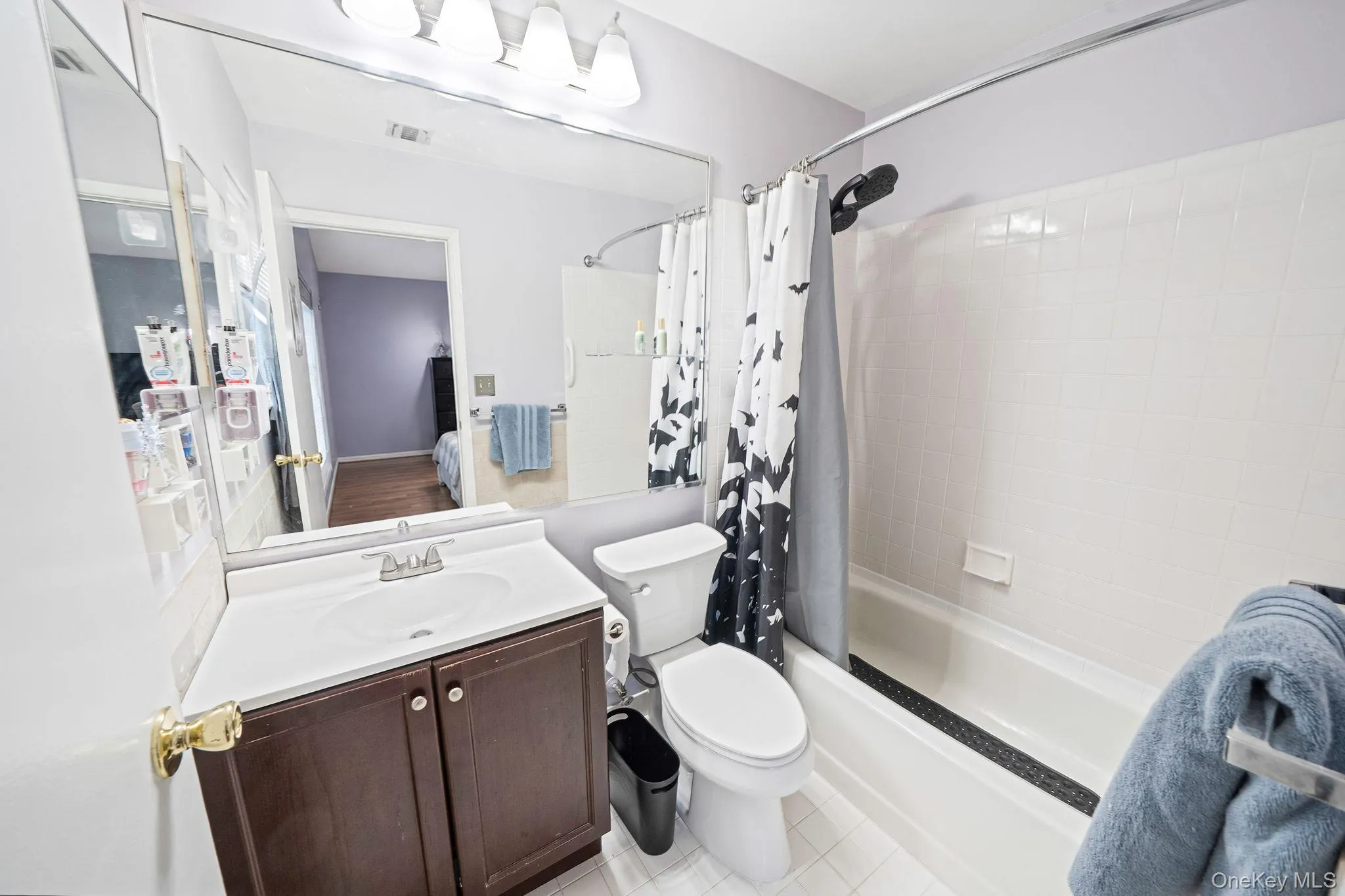 4 Balmoral Court, Brookhaven, NY, 3 Bedrooms Bedrooms, 7 Rooms Rooms,2 BathroomsBathrooms,Residential,For Rent,Balmoral,0,1040762 4 Balmoral Court, Brookhaven, NY, 3 Bedrooms Bedrooms, 7 Rooms Rooms,2 BathroomsBathrooms,Residential,For Rent,Balmoral,0,1040762