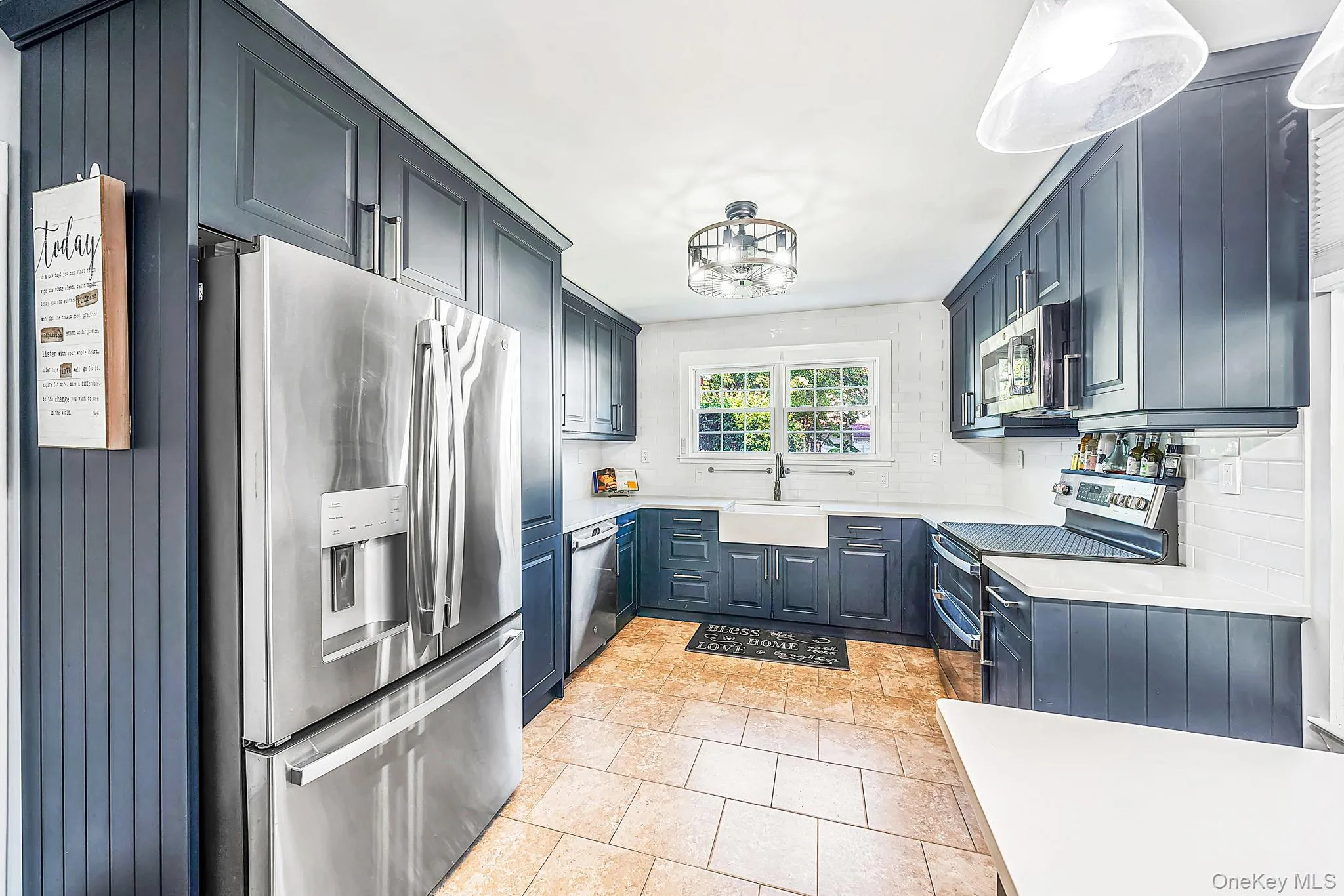 4 Balmoral Court, Brookhaven, NY, 3 Bedrooms Bedrooms, 7 Rooms Rooms,2 BathroomsBathrooms,Residential,For Rent,Balmoral,0,1040762 4 Balmoral Court, Brookhaven, NY, 3 Bedrooms Bedrooms, 7 Rooms Rooms,2 BathroomsBathrooms,Residential,For Rent,Balmoral,0,1040762