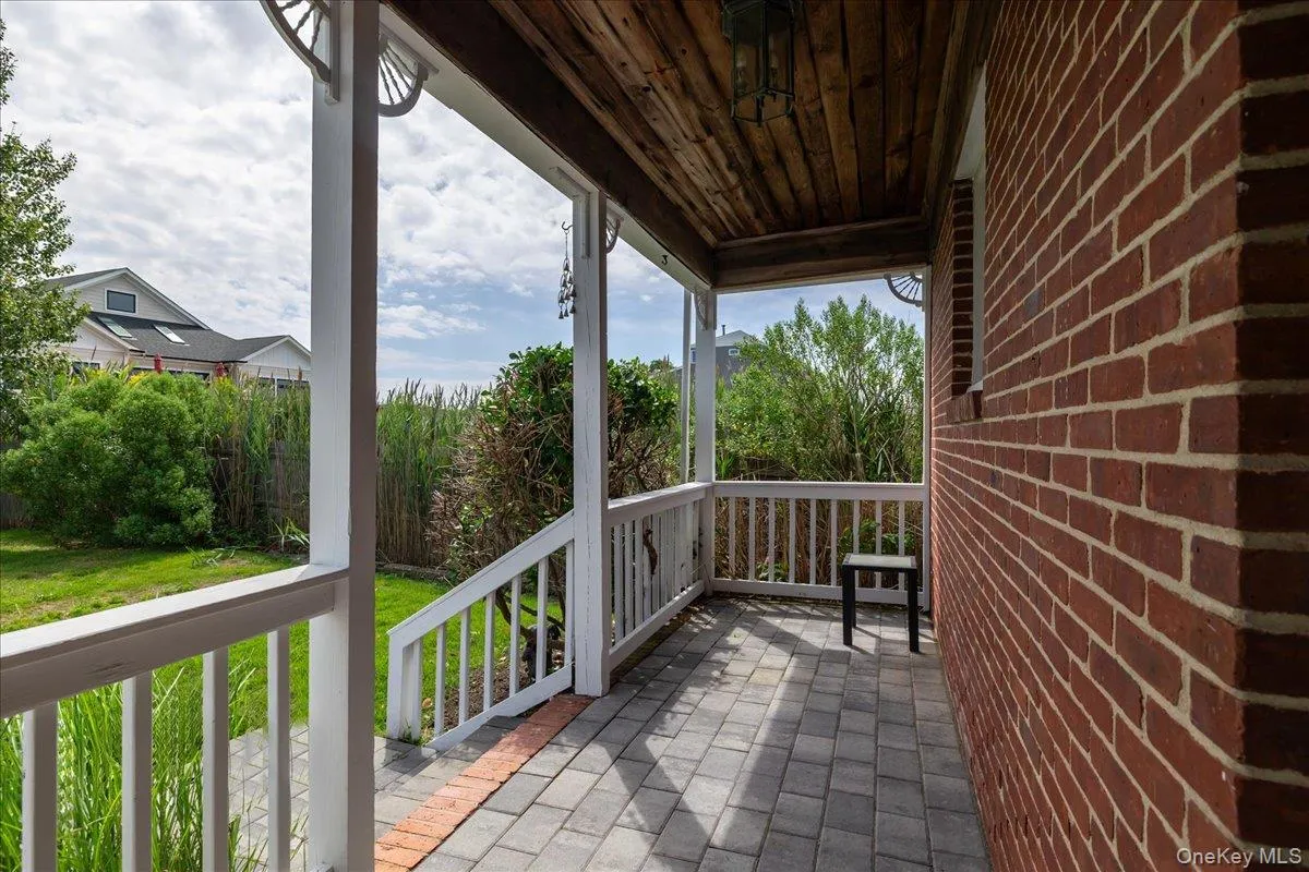 46 Riverdale Avenue, Oyster Bay, NY, 4 Bedrooms Bedrooms, 7 Rooms Rooms,2 BathroomsBathrooms,Residential,For Rent,Riverdale,0,1040763 46 Riverdale Avenue, Oyster Bay, NY, 4 Bedrooms Bedrooms, 7 Rooms Rooms,2 BathroomsBathrooms,Residential,For Rent,Riverdale,0,1040763