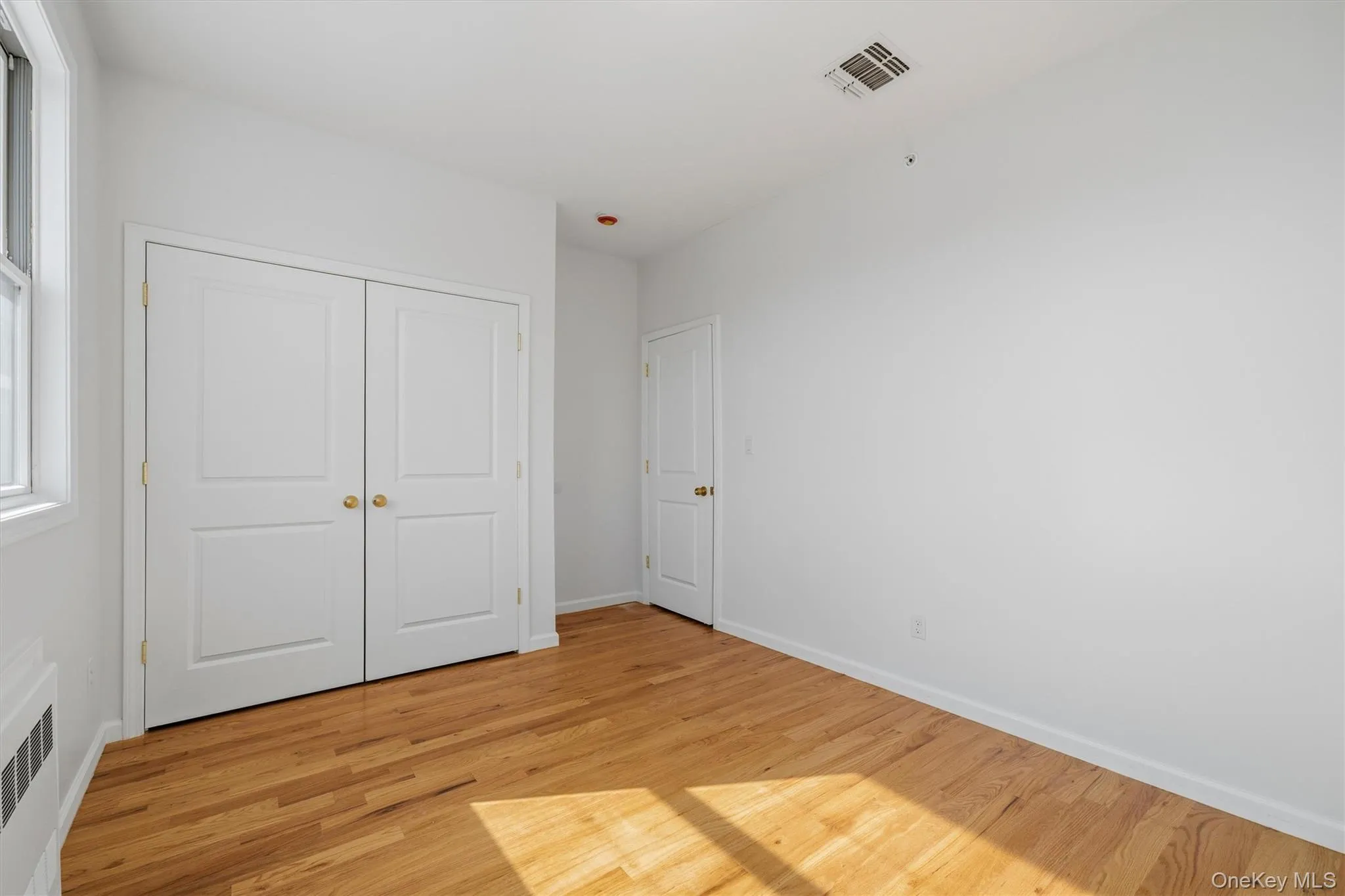 4 Melitz Street, Monroe, NY, 7 Bedrooms Bedrooms, 9 Rooms Rooms,3 BathroomsBathrooms,Residential,For Rent,Melitz,0,1040764 4 Melitz Street, Monroe, NY, 7 Bedrooms Bedrooms, 9 Rooms Rooms,3 BathroomsBathrooms,Residential,For Rent,Melitz,0,1040764