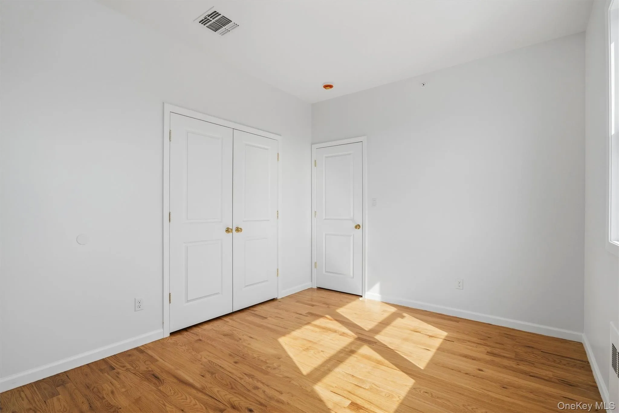4 Melitz Street, Monroe, NY, 7 Bedrooms Bedrooms, 9 Rooms Rooms,3 BathroomsBathrooms,Residential,For Rent,Melitz,0,1040764 4 Melitz Street, Monroe, NY, 7 Bedrooms Bedrooms, 9 Rooms Rooms,3 BathroomsBathrooms,Residential,For Rent,Melitz,0,1040764