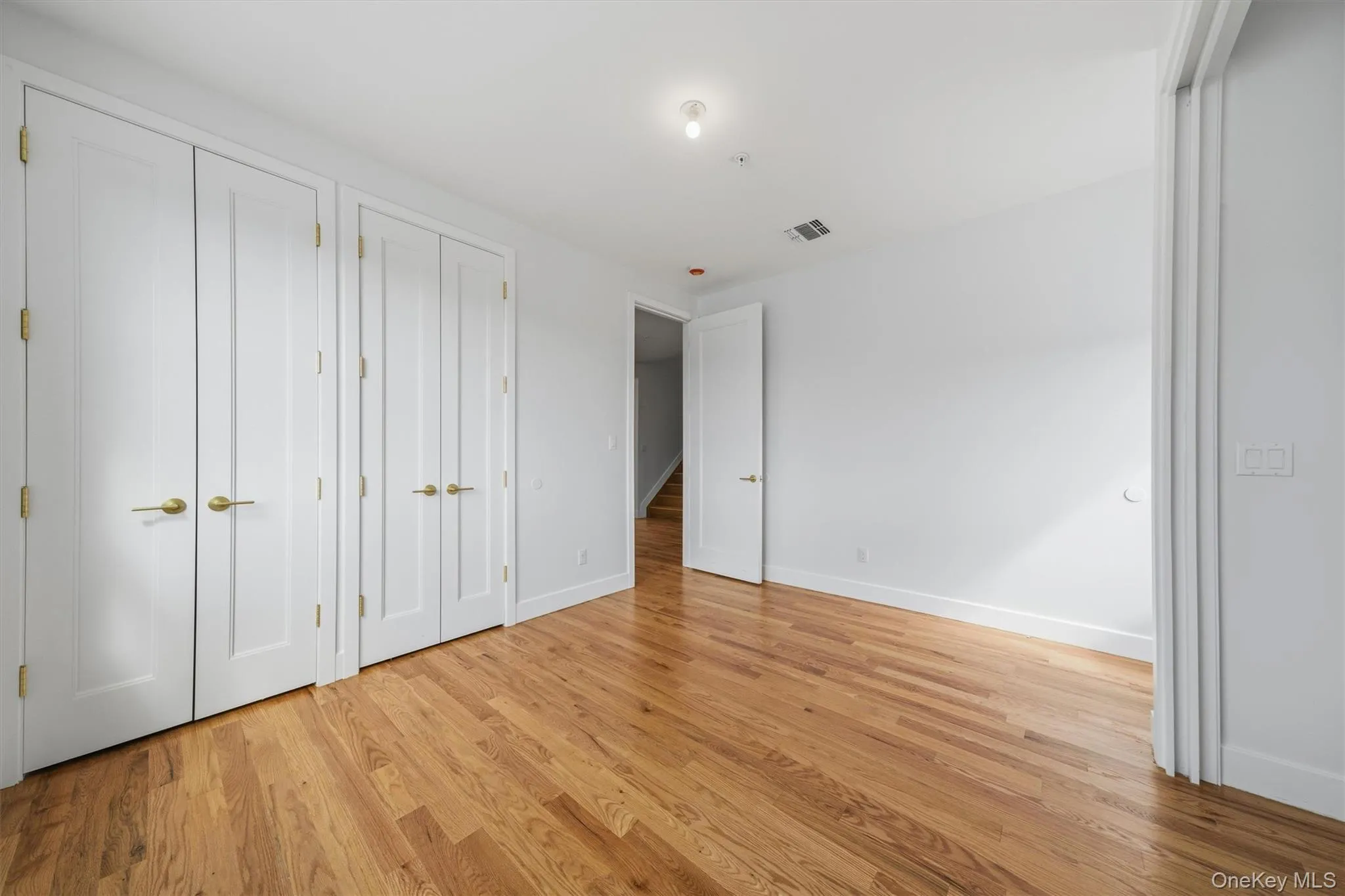 4 Melitz Street, Monroe, NY, 7 Bedrooms Bedrooms, 9 Rooms Rooms,3 BathroomsBathrooms,Residential,For Rent,Melitz,0,1040764 4 Melitz Street, Monroe, NY, 7 Bedrooms Bedrooms, 9 Rooms Rooms,3 BathroomsBathrooms,Residential,For Rent,Melitz,0,1040764