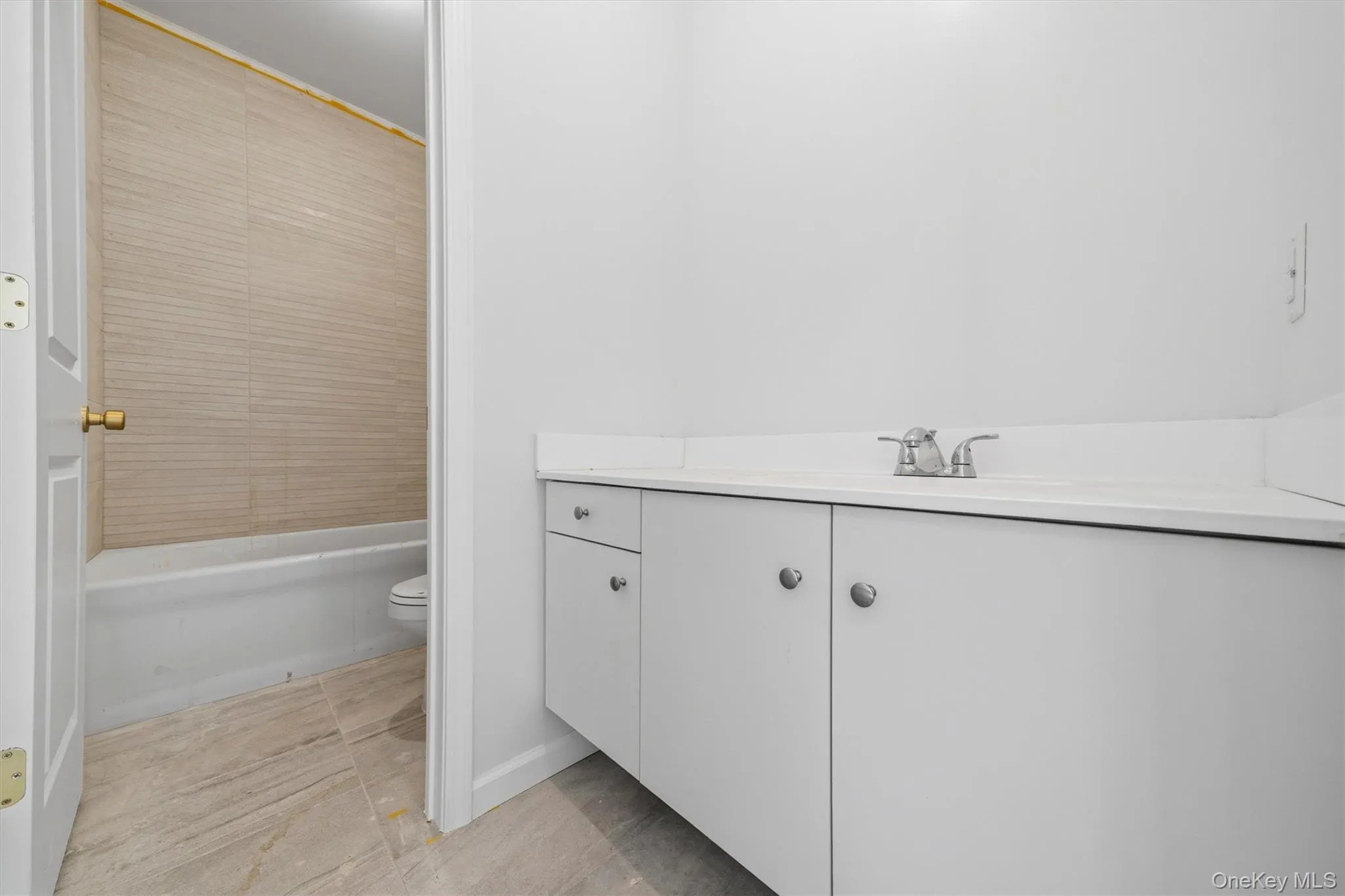 4 Melitz Street, Monroe, NY, 7 Bedrooms Bedrooms, 9 Rooms Rooms,3 BathroomsBathrooms,Residential,For Rent,Melitz,0,1040764 4 Melitz Street, Monroe, NY, 7 Bedrooms Bedrooms, 9 Rooms Rooms,3 BathroomsBathrooms,Residential,For Rent,Melitz,0,1040764