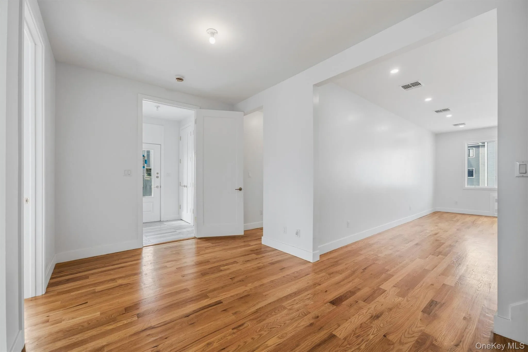 4 Melitz Street, Monroe, NY, 7 Bedrooms Bedrooms, 9 Rooms Rooms,3 BathroomsBathrooms,Residential,For Rent,Melitz,0,1040764 4 Melitz Street, Monroe, NY, 7 Bedrooms Bedrooms, 9 Rooms Rooms,3 BathroomsBathrooms,Residential,For Rent,Melitz,0,1040764