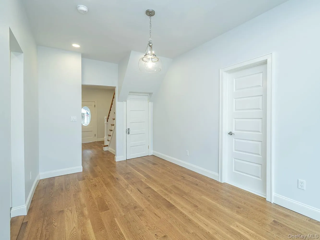 Formal dining room that leads to the outdoor deck. Formal dining room that leads to the outdoor deck.