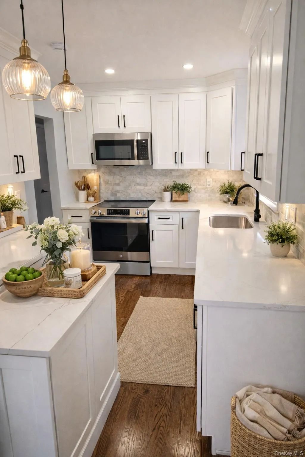 321 Oakford Street, Hempstead, NY, 4 Bedrooms Bedrooms, 6 Rooms Rooms,3 BathroomsBathrooms,Residential,For Rent,Oakford,0,1040772 321 Oakford Street, Hempstead, NY, 4 Bedrooms Bedrooms, 6 Rooms Rooms,3 BathroomsBathrooms,Residential,For Rent,Oakford,0,1040772