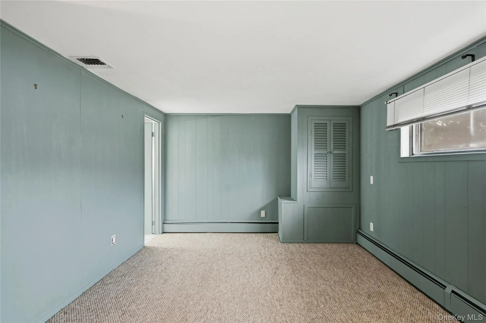 2054 Whalen Avenue, Hempstead, NY, 6 Bedrooms Bedrooms, 10 Rooms Rooms,2 BathroomsBathrooms,Residential,For Rent,Whalen,0,1040783 2054 Whalen Avenue, Hempstead, NY, 6 Bedrooms Bedrooms, 10 Rooms Rooms,2 BathroomsBathrooms,Residential,For Rent,Whalen,0,1040783