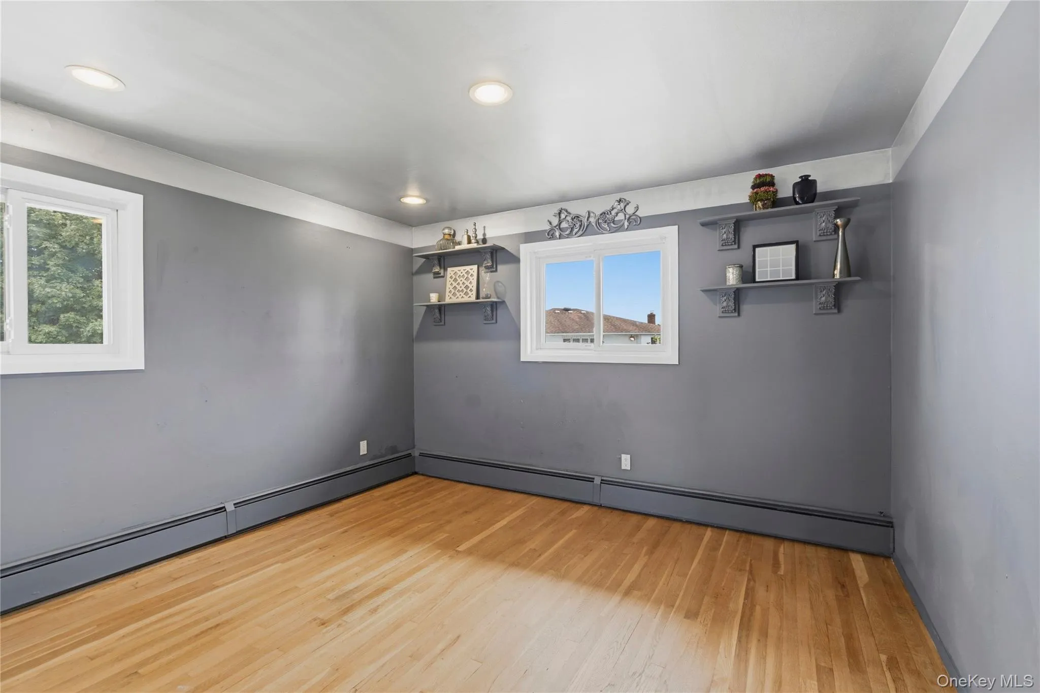2054 Whalen Avenue, Hempstead, NY, 6 Bedrooms Bedrooms, 10 Rooms Rooms,2 BathroomsBathrooms,Residential,For Rent,Whalen,0,1040783 2054 Whalen Avenue, Hempstead, NY, 6 Bedrooms Bedrooms, 10 Rooms Rooms,2 BathroomsBathrooms,Residential,For Rent,Whalen,0,1040783