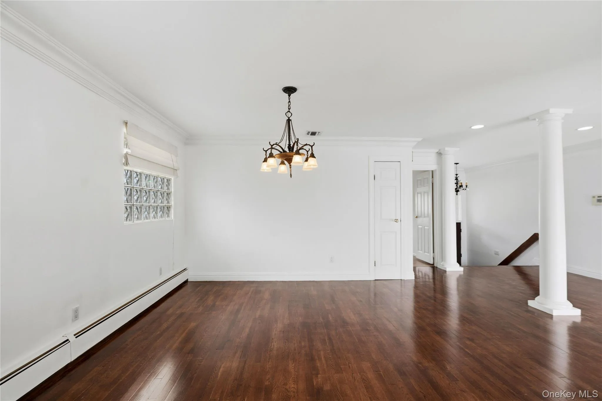 2054 Whalen Avenue, Hempstead, NY, 6 Bedrooms Bedrooms, 10 Rooms Rooms,2 BathroomsBathrooms,Residential,For Rent,Whalen,0,1040783 2054 Whalen Avenue, Hempstead, NY, 6 Bedrooms Bedrooms, 10 Rooms Rooms,2 BathroomsBathrooms,Residential,For Rent,Whalen,0,1040783