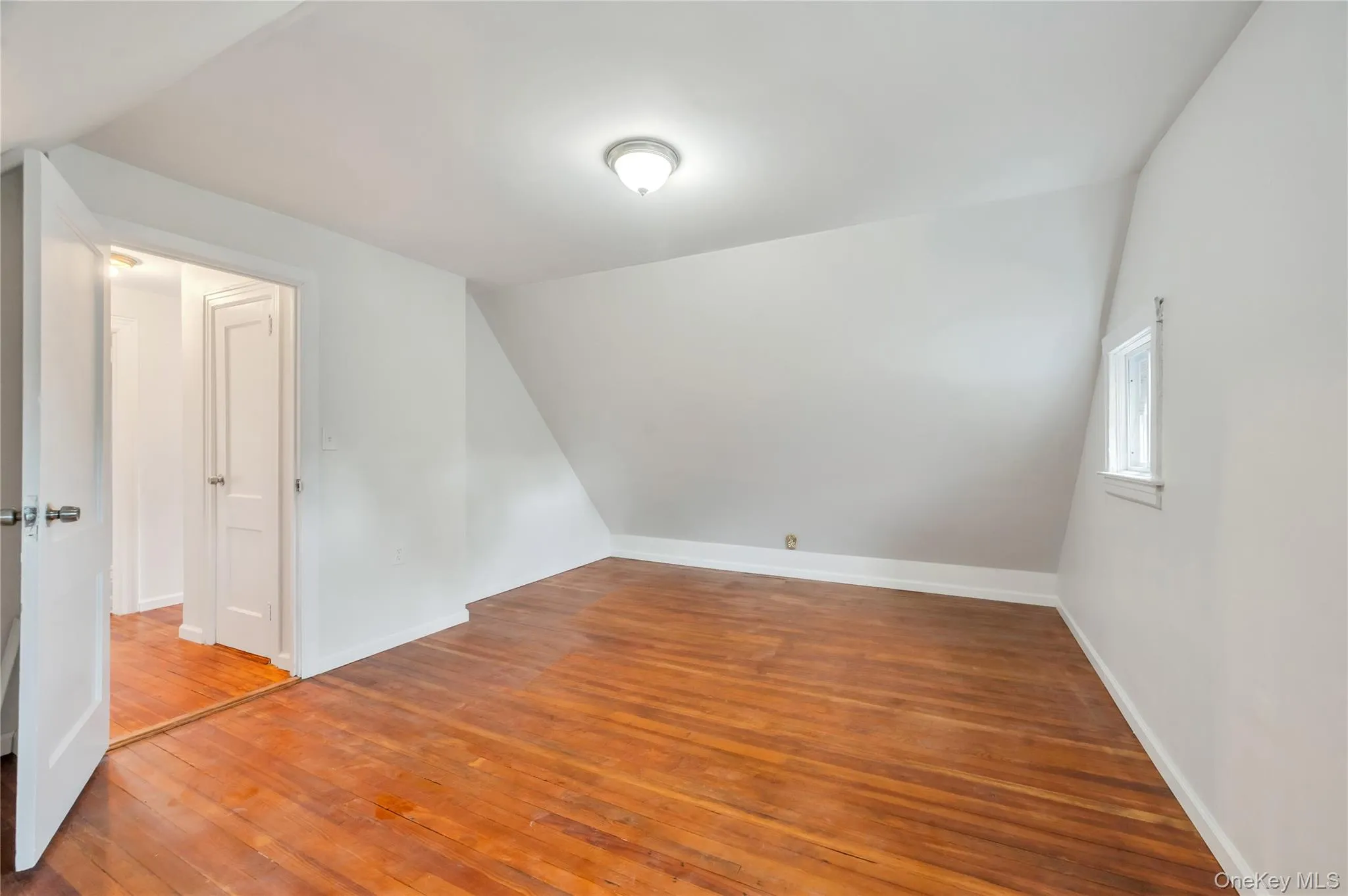104-04 202nd Street, New York, NY, 6 Bedrooms Bedrooms, 18 Rooms Rooms,5 BathroomsBathrooms,Residential,For Rent,202nd,0,1040784 104-04 202nd Street, New York, NY, 6 Bedrooms Bedrooms, 18 Rooms Rooms,5 BathroomsBathrooms,Residential,For Rent,202nd,0,1040784