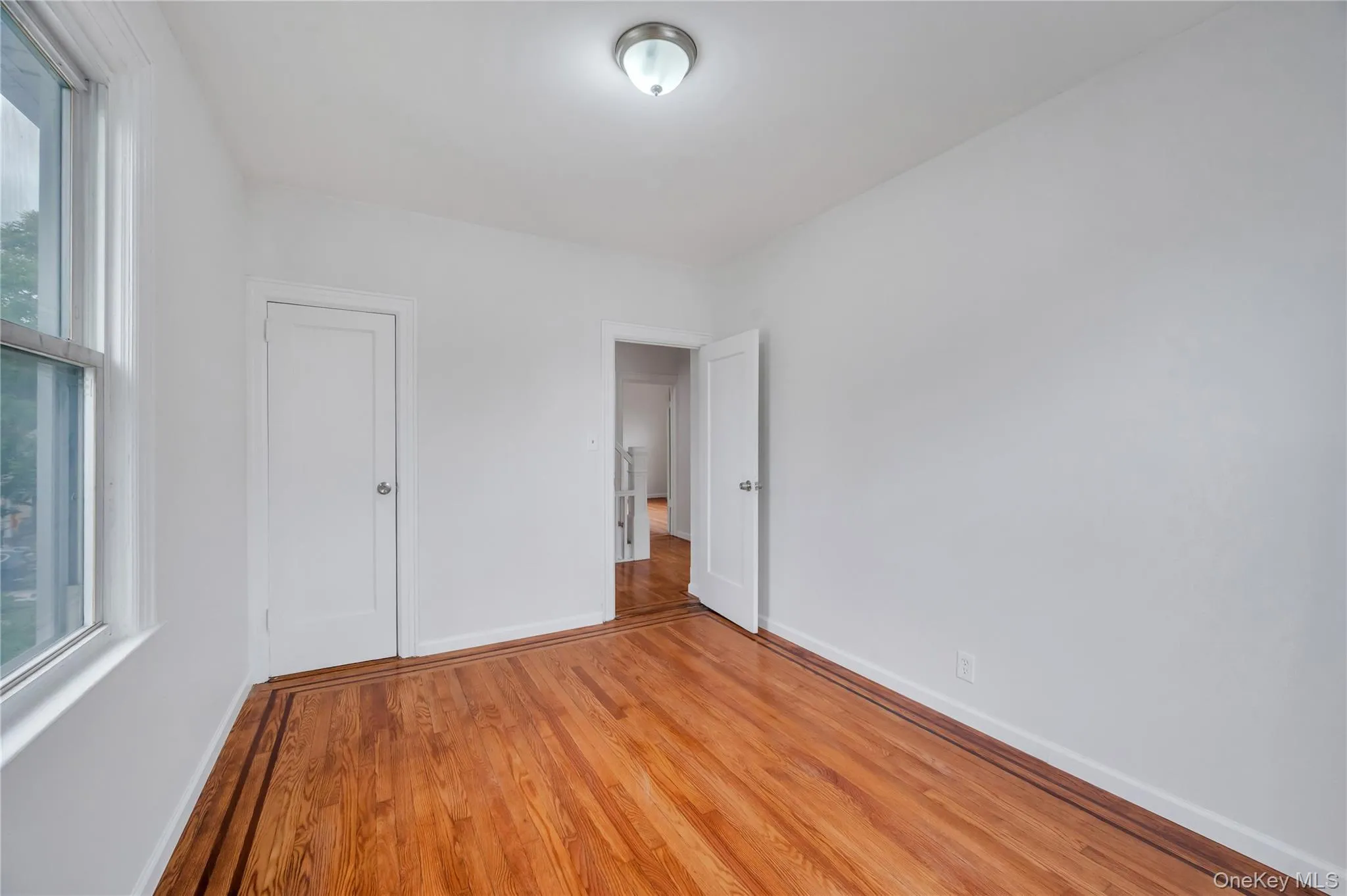 104-04 202nd Street, New York, NY, 6 Bedrooms Bedrooms, 18 Rooms Rooms,5 BathroomsBathrooms,Residential,For Rent,202nd,0,1040784 104-04 202nd Street, New York, NY, 6 Bedrooms Bedrooms, 18 Rooms Rooms,5 BathroomsBathrooms,Residential,For Rent,202nd,0,1040784