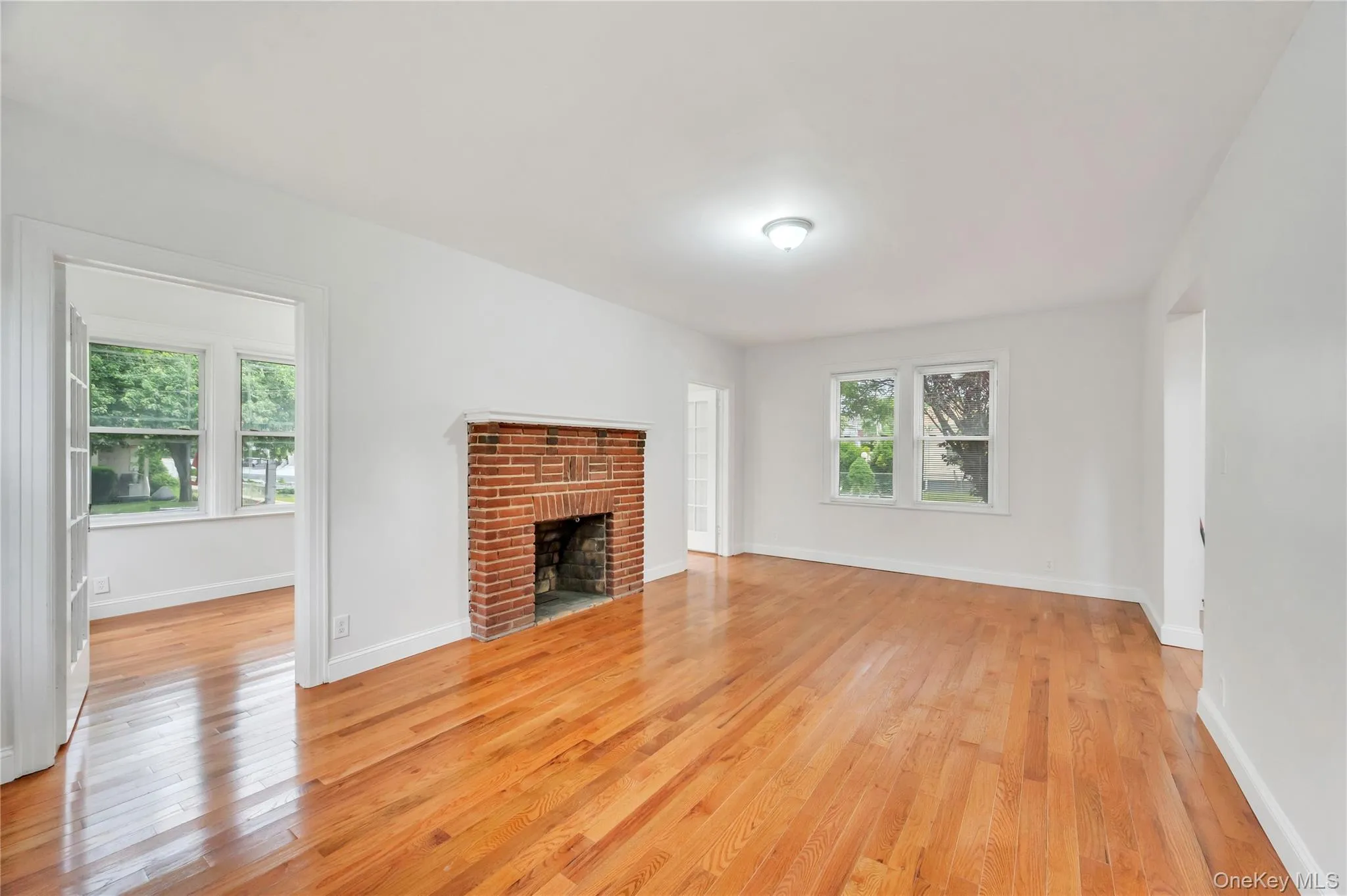 104-04 202nd Street, New York, NY, 6 Bedrooms Bedrooms, 18 Rooms Rooms,5 BathroomsBathrooms,Residential,For Rent,202nd,0,1040784 104-04 202nd Street, New York, NY, 6 Bedrooms Bedrooms, 18 Rooms Rooms,5 BathroomsBathrooms,Residential,For Rent,202nd,0,1040784