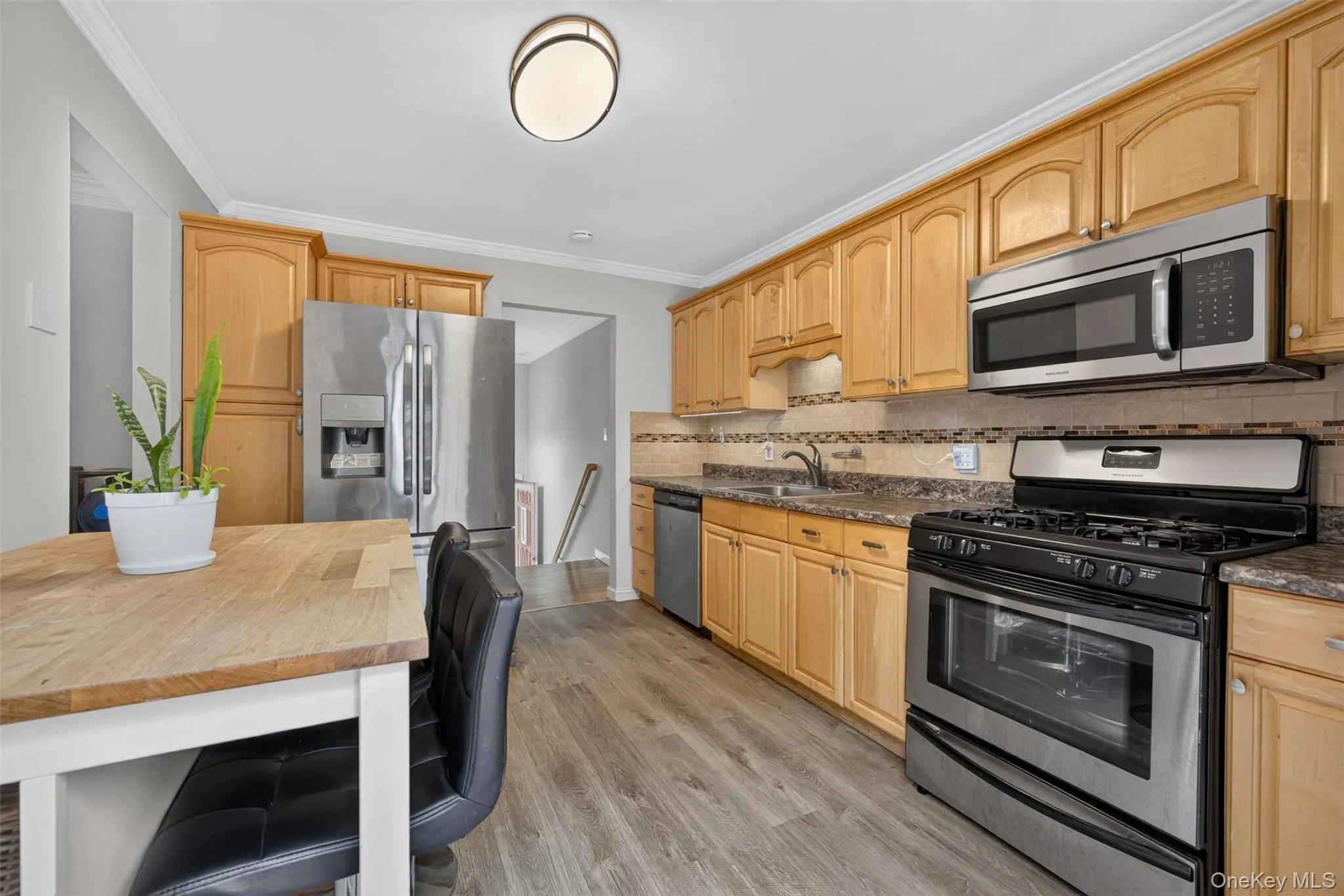 32 Surrey Road, Chester Town, NY, 4 Bedrooms Bedrooms, 8 Rooms Rooms,1 BathroomBathrooms,Residential,For Rent,Surrey,0,1040785 32 Surrey Road, Chester Town, NY, 4 Bedrooms Bedrooms, 8 Rooms Rooms,1 BathroomBathrooms,Residential,For Rent,Surrey,0,1040785