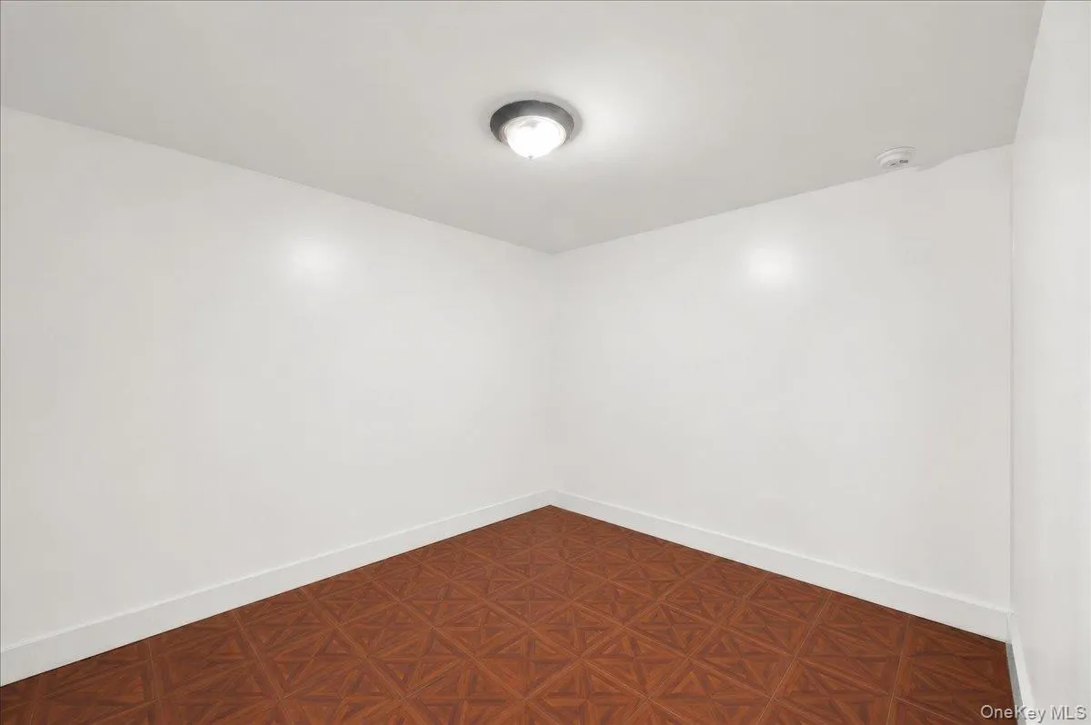 308 234th Street, New York, NY, 3 Bedrooms Bedrooms, 8 Rooms Rooms,3 BathroomsBathrooms,Residential,For Rent,234th,0,1040786 308 234th Street, New York, NY, 3 Bedrooms Bedrooms, 8 Rooms Rooms,3 BathroomsBathrooms,Residential,For Rent,234th,0,1040786
