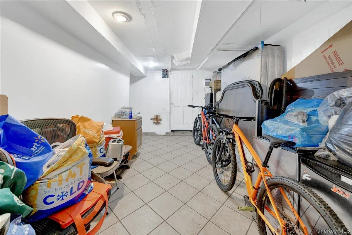 308 234th Street, New York, NY, 3 Bedrooms Bedrooms, 8 Rooms Rooms,3 BathroomsBathrooms,Residential,For Rent,234th,0,1040786 308 234th Street, New York, NY, 3 Bedrooms Bedrooms, 8 Rooms Rooms,3 BathroomsBathrooms,Residential,For Rent,234th,0,1040786