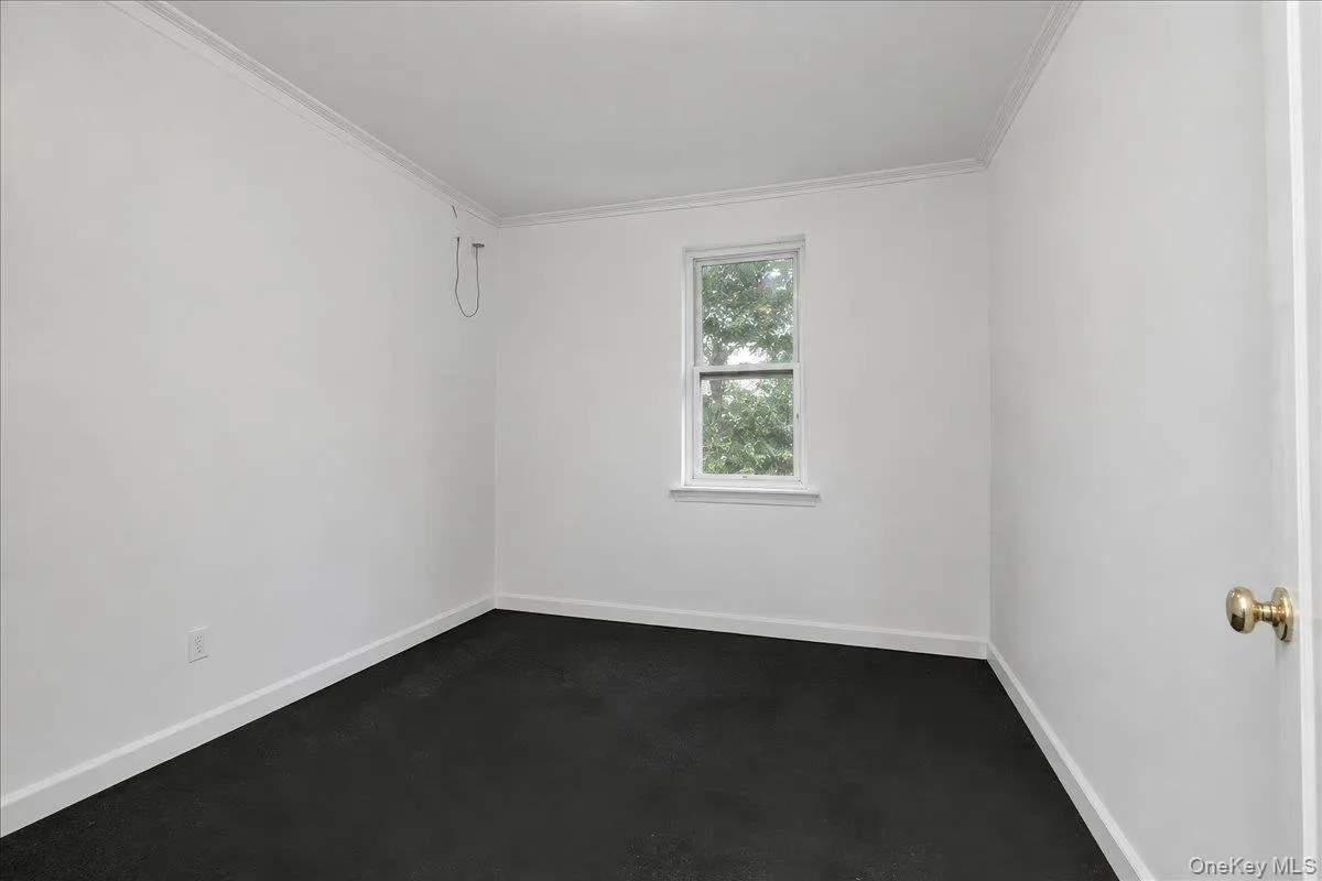 308 234th Street, New York, NY, 3 Bedrooms Bedrooms, 8 Rooms Rooms,3 BathroomsBathrooms,Residential,For Rent,234th,0,1040786 308 234th Street, New York, NY, 3 Bedrooms Bedrooms, 8 Rooms Rooms,3 BathroomsBathrooms,Residential,For Rent,234th,0,1040786