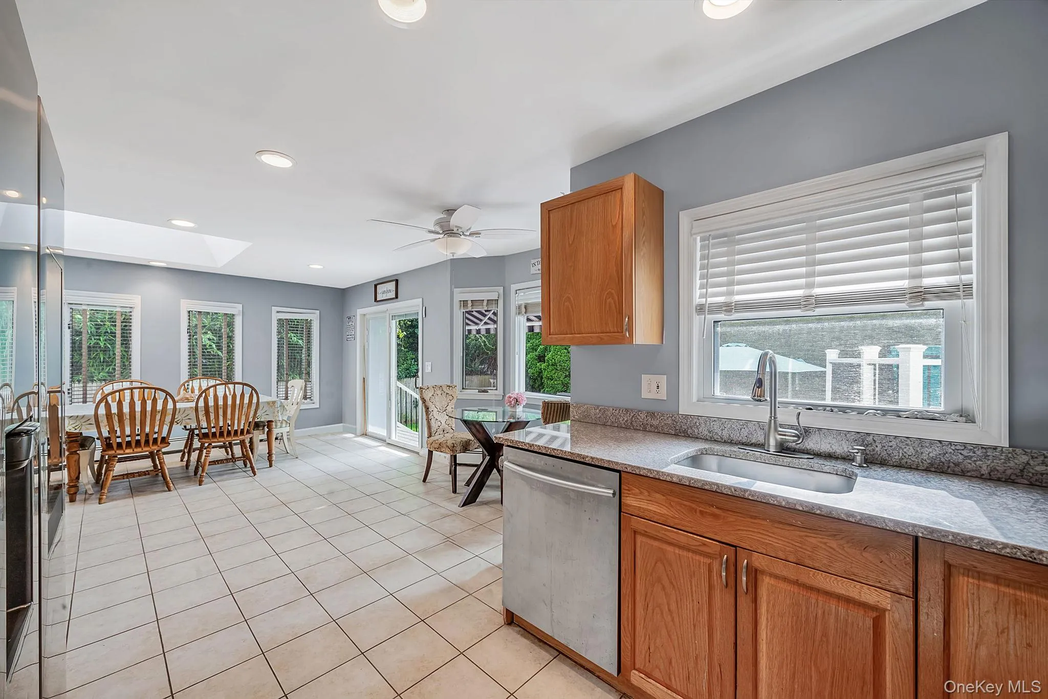 86 Creighton Avenue, Brookhaven, NY, 5 Bedrooms Bedrooms, 8 Rooms Rooms,2 BathroomsBathrooms,Residential,For Rent,Creighton,0,1040788 86 Creighton Avenue, Brookhaven, NY, 5 Bedrooms Bedrooms, 8 Rooms Rooms,2 BathroomsBathrooms,Residential,For Rent,Creighton,0,1040788