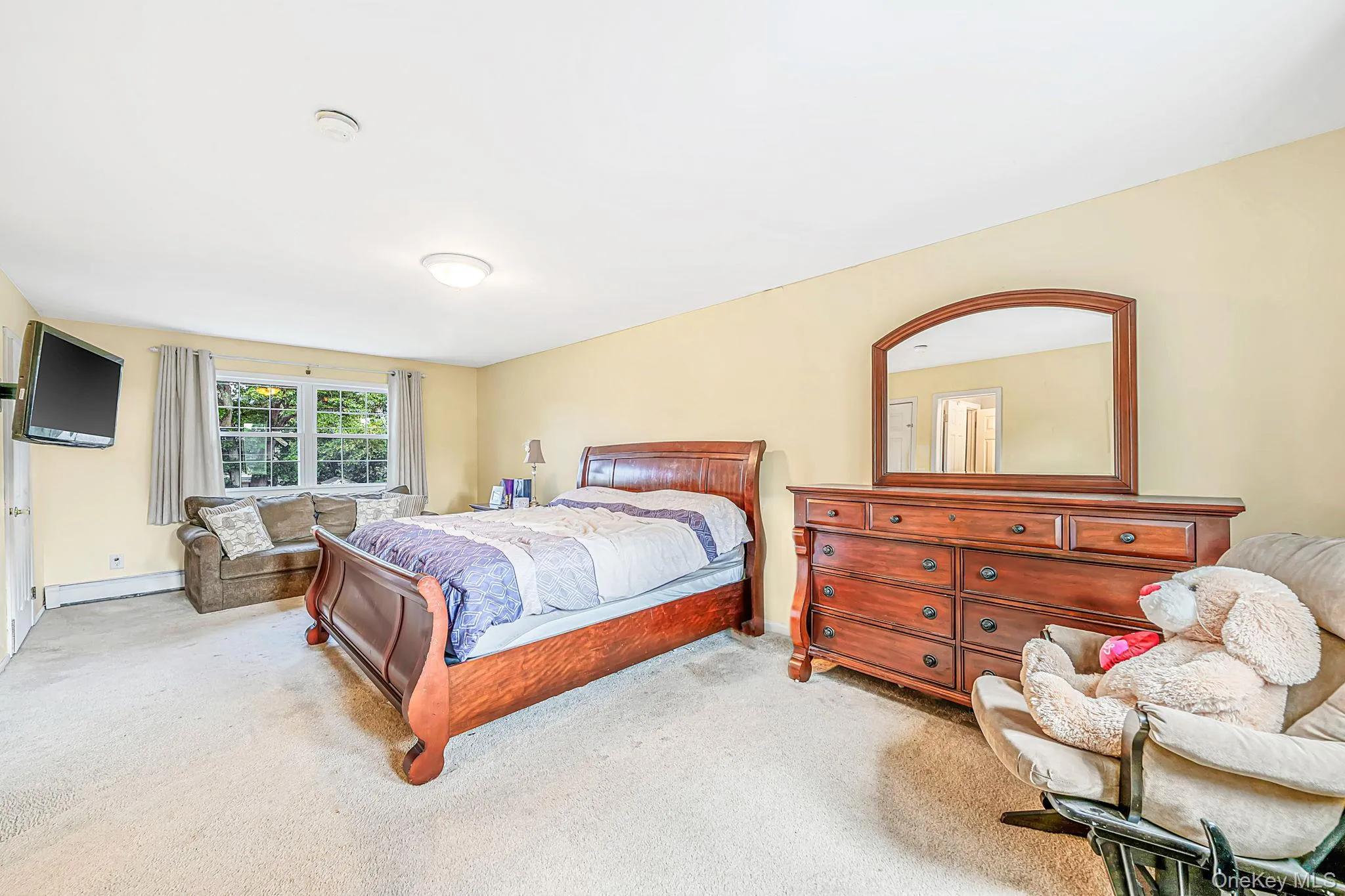 86 Creighton Avenue, Brookhaven, NY, 5 Bedrooms Bedrooms, 8 Rooms Rooms,2 BathroomsBathrooms,Residential,For Rent,Creighton,0,1040788 86 Creighton Avenue, Brookhaven, NY, 5 Bedrooms Bedrooms, 8 Rooms Rooms,2 BathroomsBathrooms,Residential,For Rent,Creighton,0,1040788