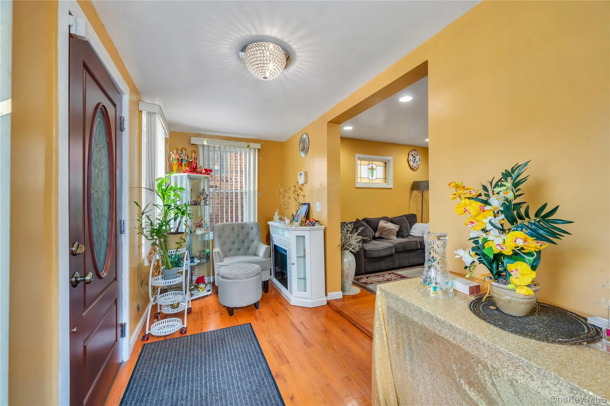 220-16 107th Avenue, New York, NY, 3 Bedrooms Bedrooms, 10 Rooms Rooms,2 BathroomsBathrooms,Residential,For Rent,107th,0,1040790 220-16 107th Avenue, New York, NY, 3 Bedrooms Bedrooms, 10 Rooms Rooms,2 BathroomsBathrooms,Residential,For Rent,107th,0,1040790