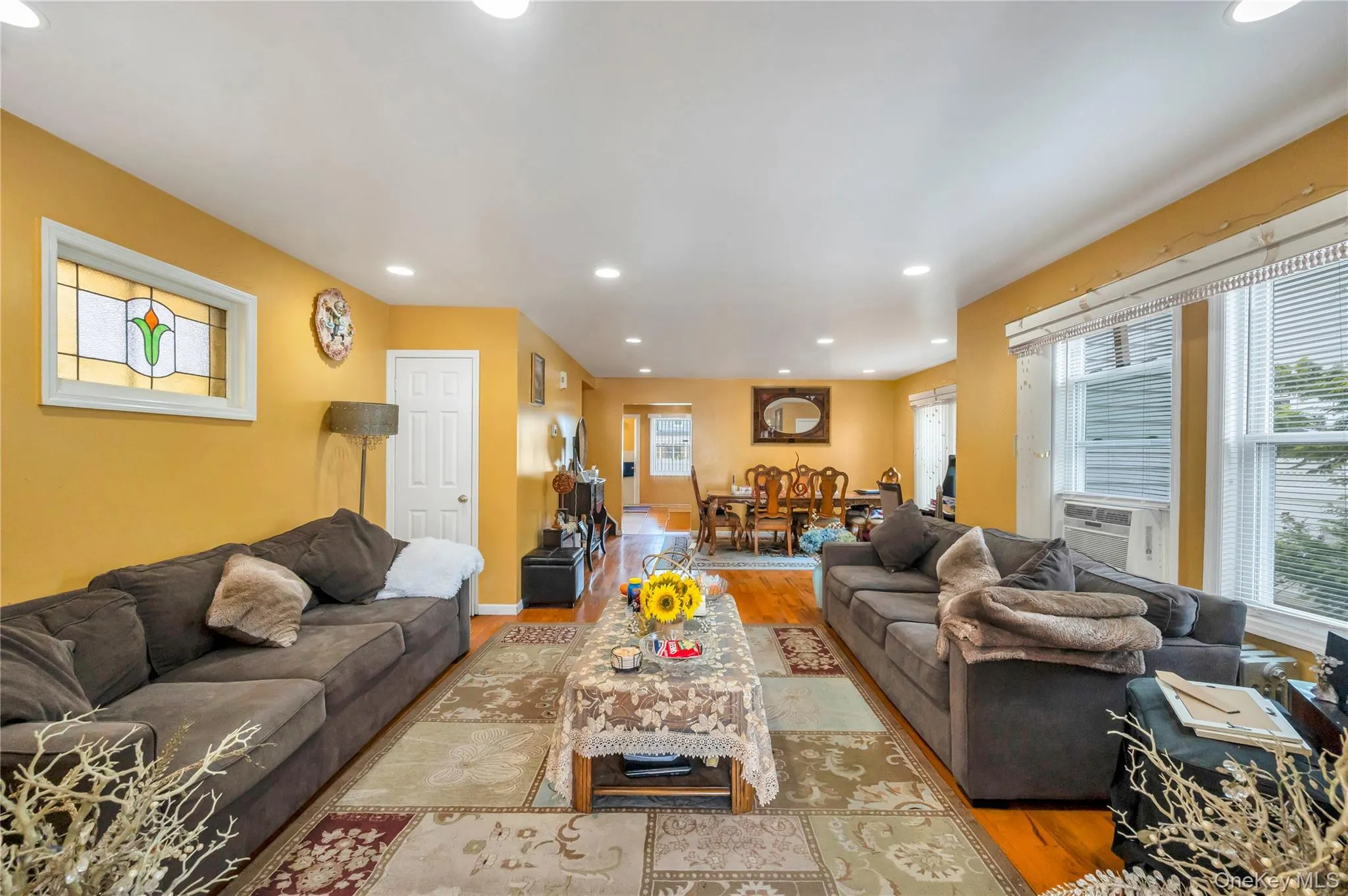 220-16 107th Avenue, New York, NY, 3 Bedrooms Bedrooms, 10 Rooms Rooms,2 BathroomsBathrooms,Residential,For Rent,107th,0,1040790 220-16 107th Avenue, New York, NY, 3 Bedrooms Bedrooms, 10 Rooms Rooms,2 BathroomsBathrooms,Residential,For Rent,107th,0,1040790