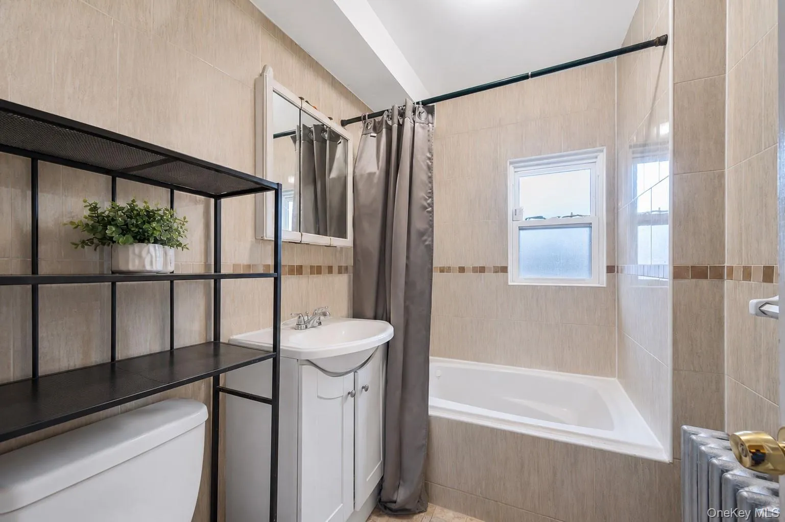 220-16 107th Avenue, New York, NY, 3 Bedrooms Bedrooms, 10 Rooms Rooms,2 BathroomsBathrooms,Residential,For Rent,107th,0,1040790 220-16 107th Avenue, New York, NY, 3 Bedrooms Bedrooms, 10 Rooms Rooms,2 BathroomsBathrooms,Residential,For Rent,107th,0,1040790