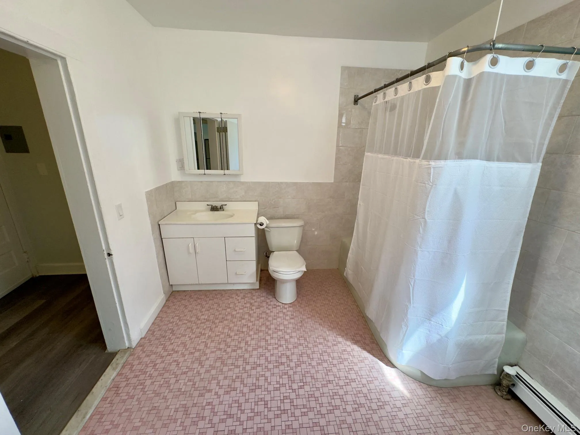 130 Mahopac Avenue, Somers, NY, 2 Bedrooms Bedrooms, 4 Rooms Rooms,1 BathroomBathrooms,Residential Lease,For Rent,Mahopac,0,1040793 130 Mahopac Avenue, Somers, NY, 2 Bedrooms Bedrooms, 4 Rooms Rooms,1 BathroomBathrooms,Residential Lease,For Rent,Mahopac,0,1040793