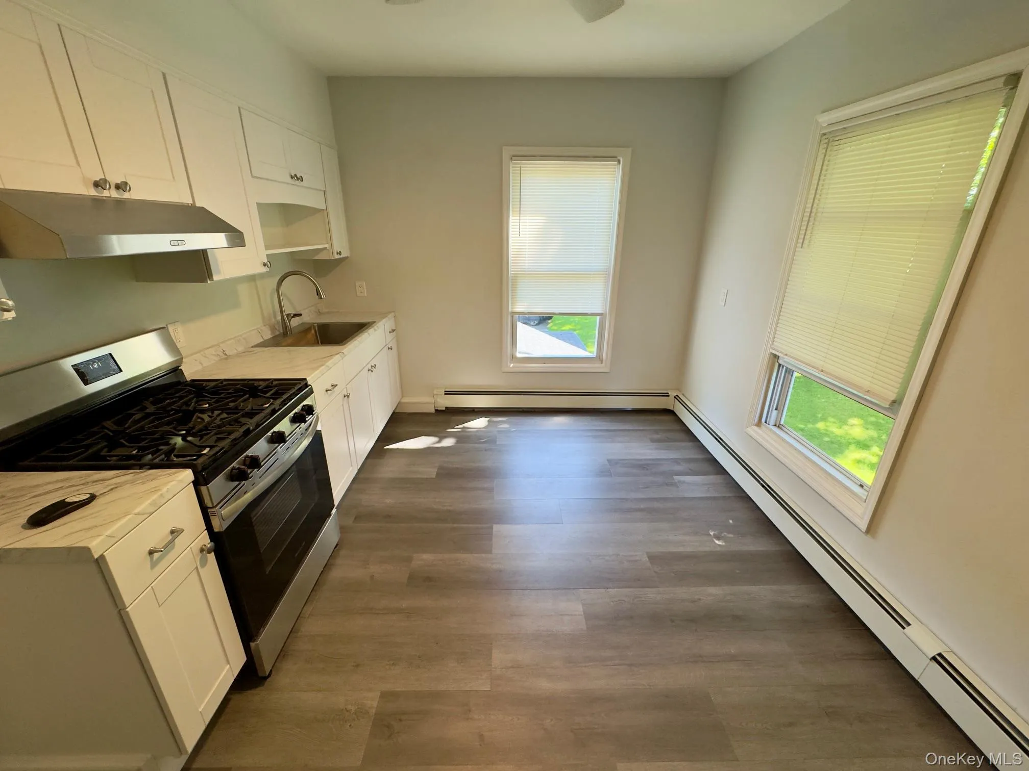 130 Mahopac Avenue, Somers, NY, 2 Bedrooms Bedrooms, 4 Rooms Rooms,1 BathroomBathrooms,Residential Lease,For Rent,Mahopac,0,1040793 130 Mahopac Avenue, Somers, NY, 2 Bedrooms Bedrooms, 4 Rooms Rooms,1 BathroomBathrooms,Residential Lease,For Rent,Mahopac,0,1040793