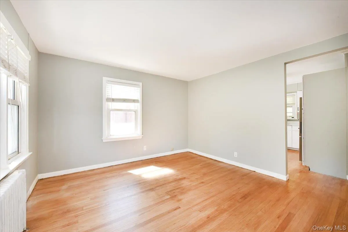 265 Delaware Avenue, Babylon, NY, 4 Bedrooms Bedrooms, 9 Rooms Rooms,2 BathroomsBathrooms,Residential,For Rent,Delaware,0,1040796 265 Delaware Avenue, Babylon, NY, 4 Bedrooms Bedrooms, 9 Rooms Rooms,2 BathroomsBathrooms,Residential,For Rent,Delaware,0,1040796