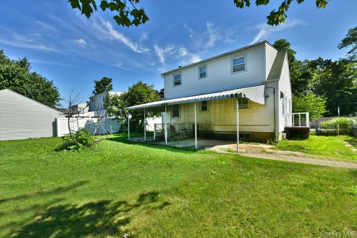 265 Delaware Avenue, Babylon, NY, 4 Bedrooms Bedrooms, 9 Rooms Rooms,2 BathroomsBathrooms,Residential,For Rent,Delaware,0,1040796 265 Delaware Avenue, Babylon, NY, 4 Bedrooms Bedrooms, 9 Rooms Rooms,2 BathroomsBathrooms,Residential,For Rent,Delaware,0,1040796