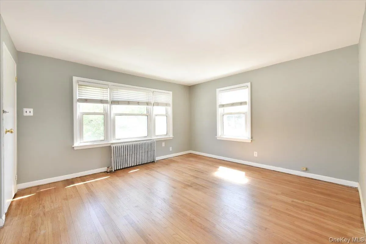 265 Delaware Avenue, Babylon, NY, 4 Bedrooms Bedrooms, 9 Rooms Rooms,2 BathroomsBathrooms,Residential,For Rent,Delaware,0,1040796 265 Delaware Avenue, Babylon, NY, 4 Bedrooms Bedrooms, 9 Rooms Rooms,2 BathroomsBathrooms,Residential,For Rent,Delaware,0,1040796