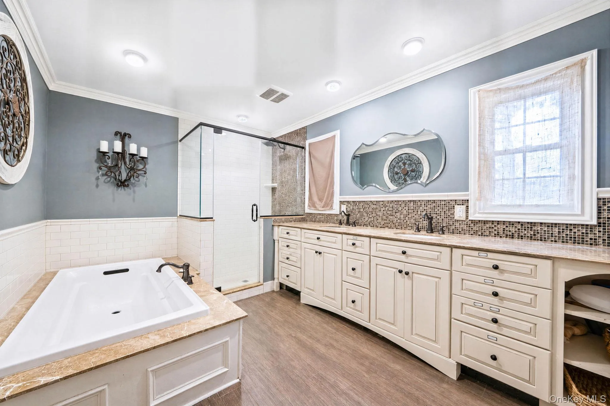 15 Jamar Lane, Brookhaven, NY, 5 Bedrooms Bedrooms, 10 Rooms Rooms,3 BathroomsBathrooms,Residential,For Rent,Jamar,0,1040799 15 Jamar Lane, Brookhaven, NY, 5 Bedrooms Bedrooms, 10 Rooms Rooms,3 BathroomsBathrooms,Residential,For Rent,Jamar,0,1040799