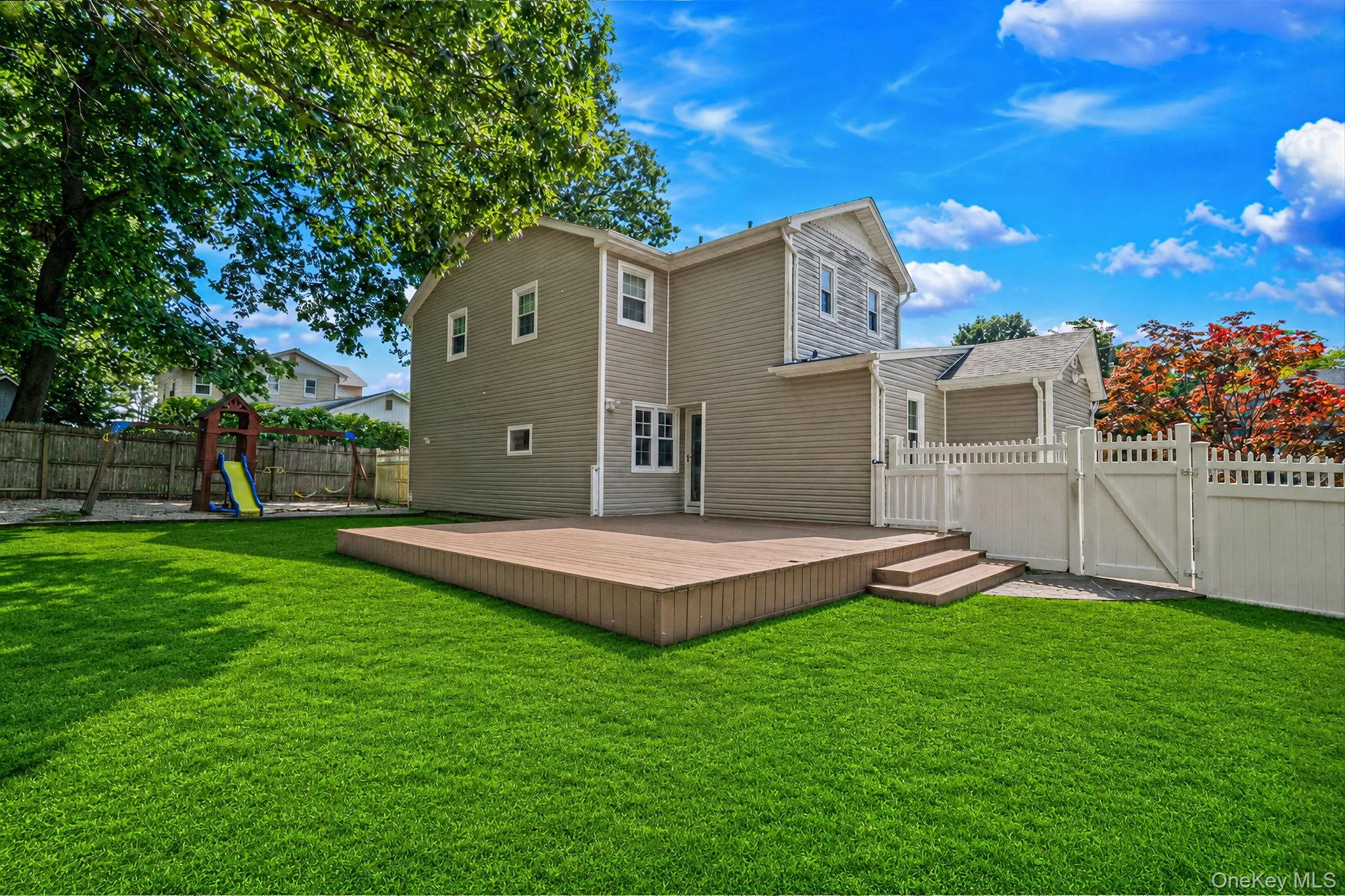 15 Jamar Lane, Brookhaven, NY, 5 Bedrooms Bedrooms, 10 Rooms Rooms,3 BathroomsBathrooms,Residential,For Rent,Jamar,0,1040799 15 Jamar Lane, Brookhaven, NY, 5 Bedrooms Bedrooms, 10 Rooms Rooms,3 BathroomsBathrooms,Residential,For Rent,Jamar,0,1040799