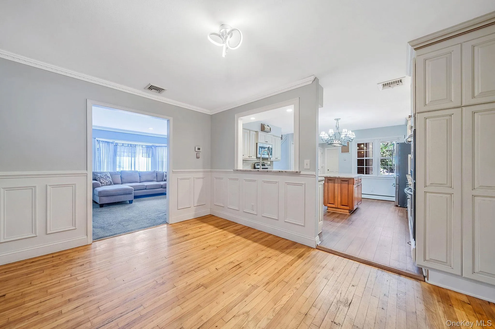 15 Jamar Lane, Brookhaven, NY, 5 Bedrooms Bedrooms, 10 Rooms Rooms,3 BathroomsBathrooms,Residential,For Rent,Jamar,0,1040799 15 Jamar Lane, Brookhaven, NY, 5 Bedrooms Bedrooms, 10 Rooms Rooms,3 BathroomsBathrooms,Residential,For Rent,Jamar,0,1040799
