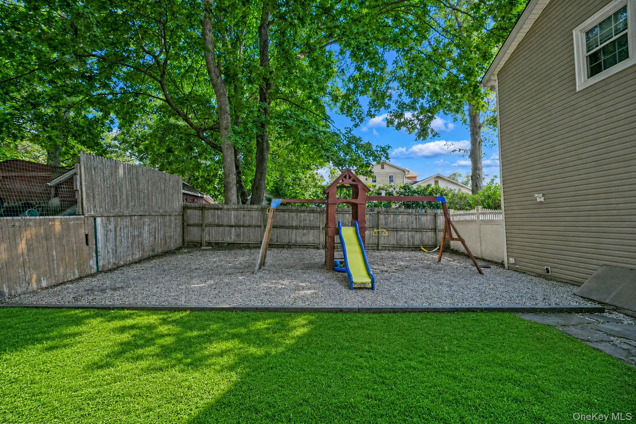 15 Jamar Lane, Brookhaven, NY, 5 Bedrooms Bedrooms, 10 Rooms Rooms,3 BathroomsBathrooms,Residential,For Rent,Jamar,0,1040799 15 Jamar Lane, Brookhaven, NY, 5 Bedrooms Bedrooms, 10 Rooms Rooms,3 BathroomsBathrooms,Residential,For Rent,Jamar,0,1040799