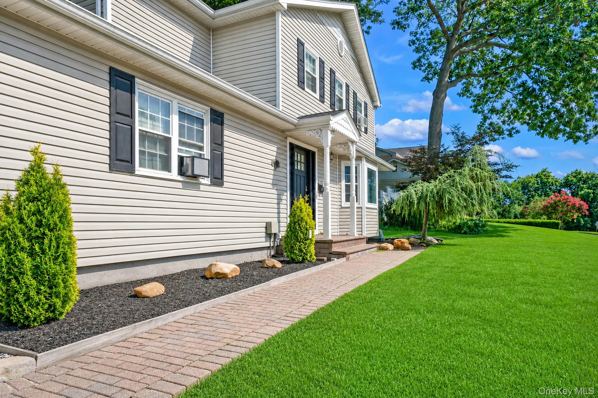 15 Jamar Lane, Brookhaven, NY, 5 Bedrooms Bedrooms, 10 Rooms Rooms,3 BathroomsBathrooms,Residential,For Rent,Jamar,0,1040799 15 Jamar Lane, Brookhaven, NY, 5 Bedrooms Bedrooms, 10 Rooms Rooms,3 BathroomsBathrooms,Residential,For Rent,Jamar,0,1040799