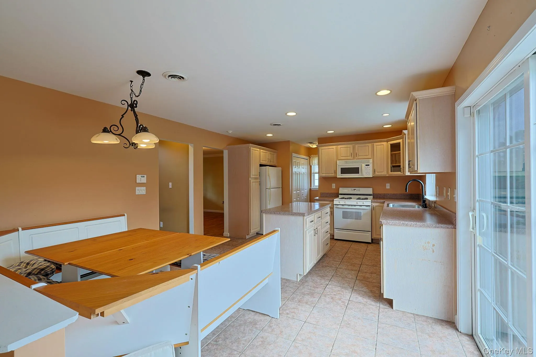 173 Creamery Pond Road, Chester Town, NY, 3 Bedrooms Bedrooms, 11 Rooms Rooms,2 BathroomsBathrooms,Residential,For Rent,Creamery Pond,0,1040801 173 Creamery Pond Road, Chester Town, NY, 3 Bedrooms Bedrooms, 11 Rooms Rooms,2 BathroomsBathrooms,Residential,For Rent,Creamery Pond,0,1040801