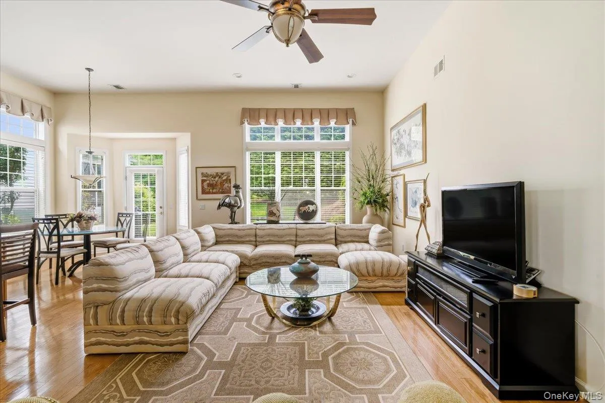 101 Mozart Court, Brookhaven, NY, 2 Bedrooms Bedrooms, 7 Rooms Rooms,2 BathroomsBathrooms,Residential,For Rent,Mozart,0,1040804 101 Mozart Court, Brookhaven, NY, 2 Bedrooms Bedrooms, 7 Rooms Rooms,2 BathroomsBathrooms,Residential,For Rent,Mozart,0,1040804
