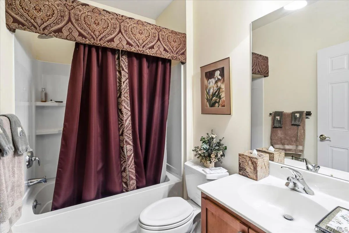 101 Mozart Court, Brookhaven, NY, 2 Bedrooms Bedrooms, 7 Rooms Rooms,2 BathroomsBathrooms,Residential,For Rent,Mozart,0,1040804 101 Mozart Court, Brookhaven, NY, 2 Bedrooms Bedrooms, 7 Rooms Rooms,2 BathroomsBathrooms,Residential,For Rent,Mozart,0,1040804