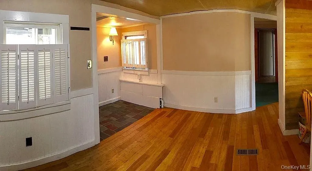 6201 State Route 42, Fallsburg, NY, 3 Bedrooms Bedrooms, 8 Rooms Rooms,3 BathroomsBathrooms,Residential,For Rent,State Route 42,0,1040808 6201 State Route 42, Fallsburg, NY, 3 Bedrooms Bedrooms, 8 Rooms Rooms,3 BathroomsBathrooms,Residential,For Rent,State Route 42,0,1040808