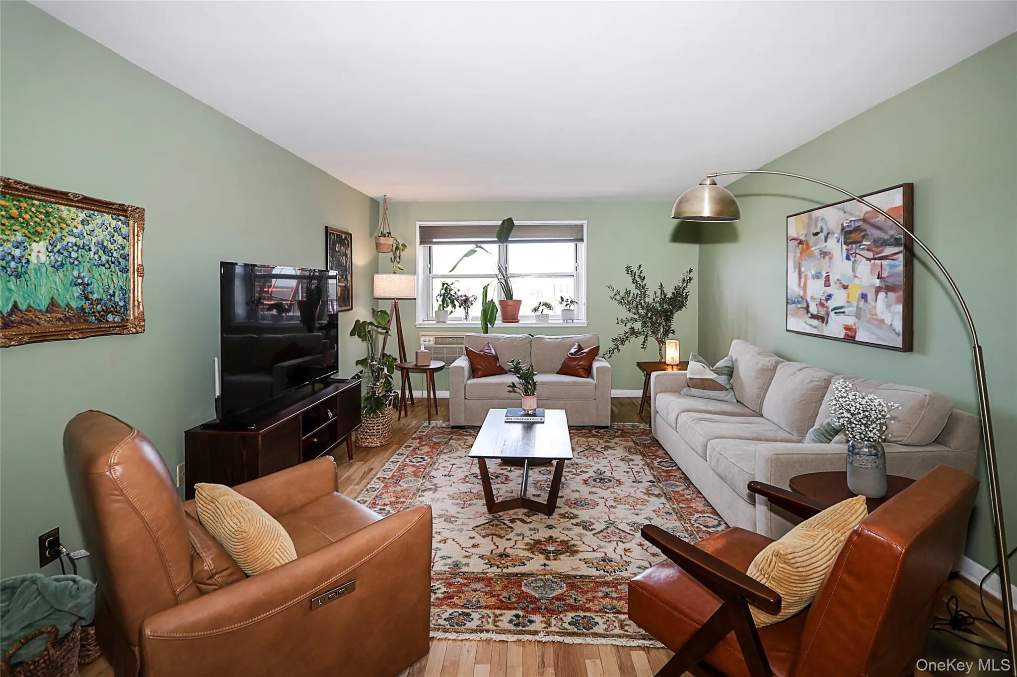 100 Lincoln Avenue, North Hempstead, NY, 1 Bedroom Bedrooms, 4 Rooms Rooms,1 BathroomBathrooms,Residential,For Rent,Lincoln,0,1040809 100 Lincoln Avenue, North Hempstead, NY, 1 Bedroom Bedrooms, 4 Rooms Rooms,1 BathroomBathrooms,Residential,For Rent,Lincoln,0,1040809