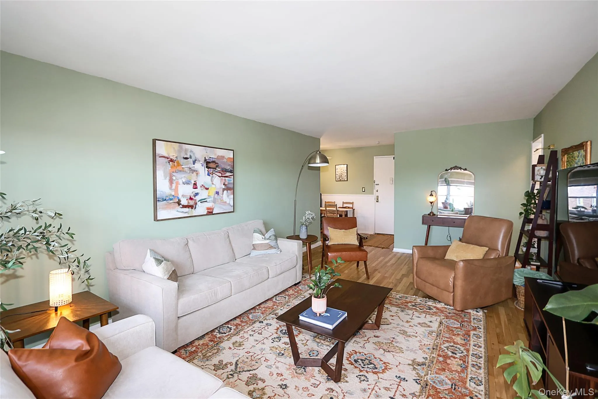 100 Lincoln Avenue, North Hempstead, NY, 1 Bedroom Bedrooms, 4 Rooms Rooms,1 BathroomBathrooms,Residential,For Rent,Lincoln,0,1040809 100 Lincoln Avenue, North Hempstead, NY, 1 Bedroom Bedrooms, 4 Rooms Rooms,1 BathroomBathrooms,Residential,For Rent,Lincoln,0,1040809