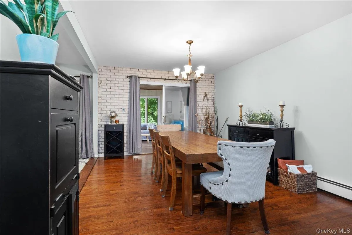 30 Laura Road, Monroe, NY, 3 Bedrooms Bedrooms, 8 Rooms Rooms,3 BathroomsBathrooms,Residential,For Rent,Laura,0,1040813 30 Laura Road, Monroe, NY, 3 Bedrooms Bedrooms, 8 Rooms Rooms,3 BathroomsBathrooms,Residential,For Rent,Laura,0,1040813
