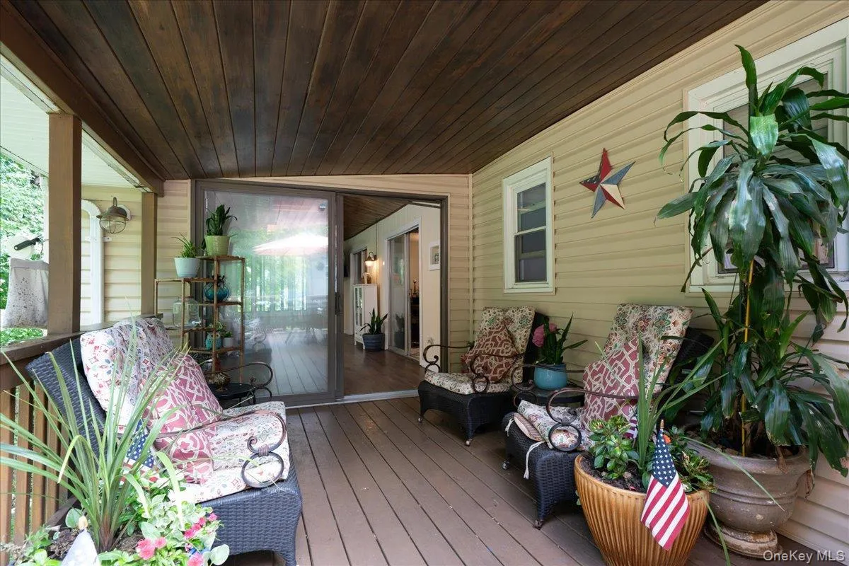 30 Laura Road, Monroe, NY, 3 Bedrooms Bedrooms, 8 Rooms Rooms,3 BathroomsBathrooms,Residential,For Rent,Laura,0,1040813 30 Laura Road, Monroe, NY, 3 Bedrooms Bedrooms, 8 Rooms Rooms,3 BathroomsBathrooms,Residential,For Rent,Laura,0,1040813