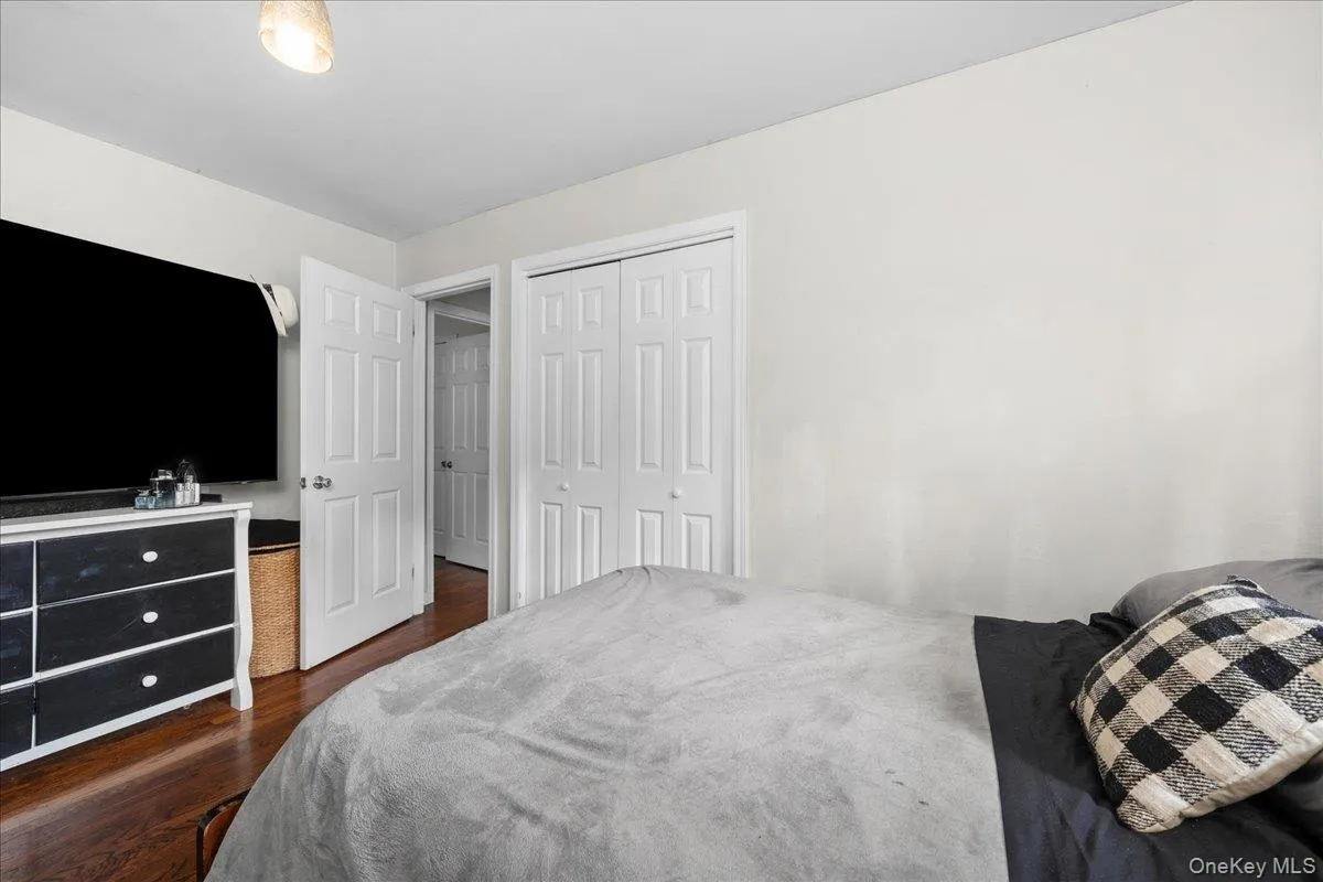 30 Laura Road, Monroe, NY, 3 Bedrooms Bedrooms, 8 Rooms Rooms,3 BathroomsBathrooms,Residential,For Rent,Laura,0,1040813 30 Laura Road, Monroe, NY, 3 Bedrooms Bedrooms, 8 Rooms Rooms,3 BathroomsBathrooms,Residential,For Rent,Laura,0,1040813