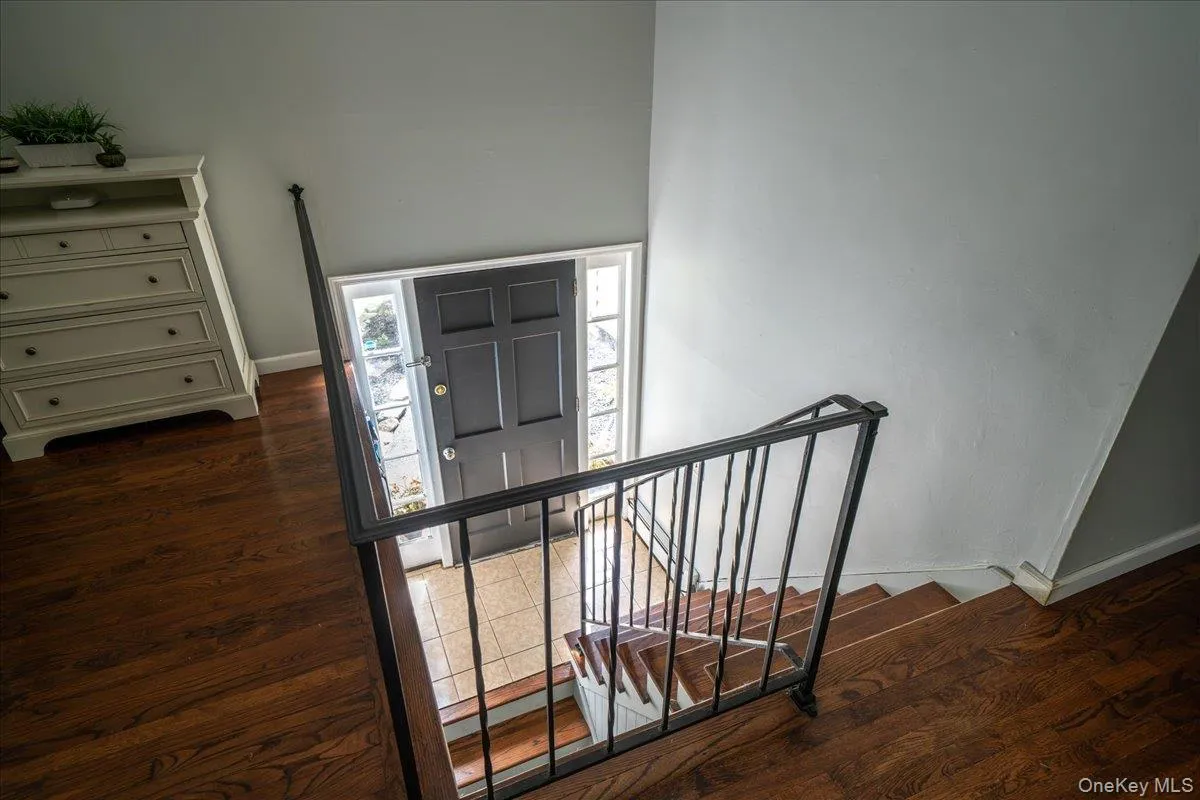 30 Laura Road, Monroe, NY, 3 Bedrooms Bedrooms, 8 Rooms Rooms,3 BathroomsBathrooms,Residential,For Rent,Laura,0,1040813 30 Laura Road, Monroe, NY, 3 Bedrooms Bedrooms, 8 Rooms Rooms,3 BathroomsBathrooms,Residential,For Rent,Laura,0,1040813
