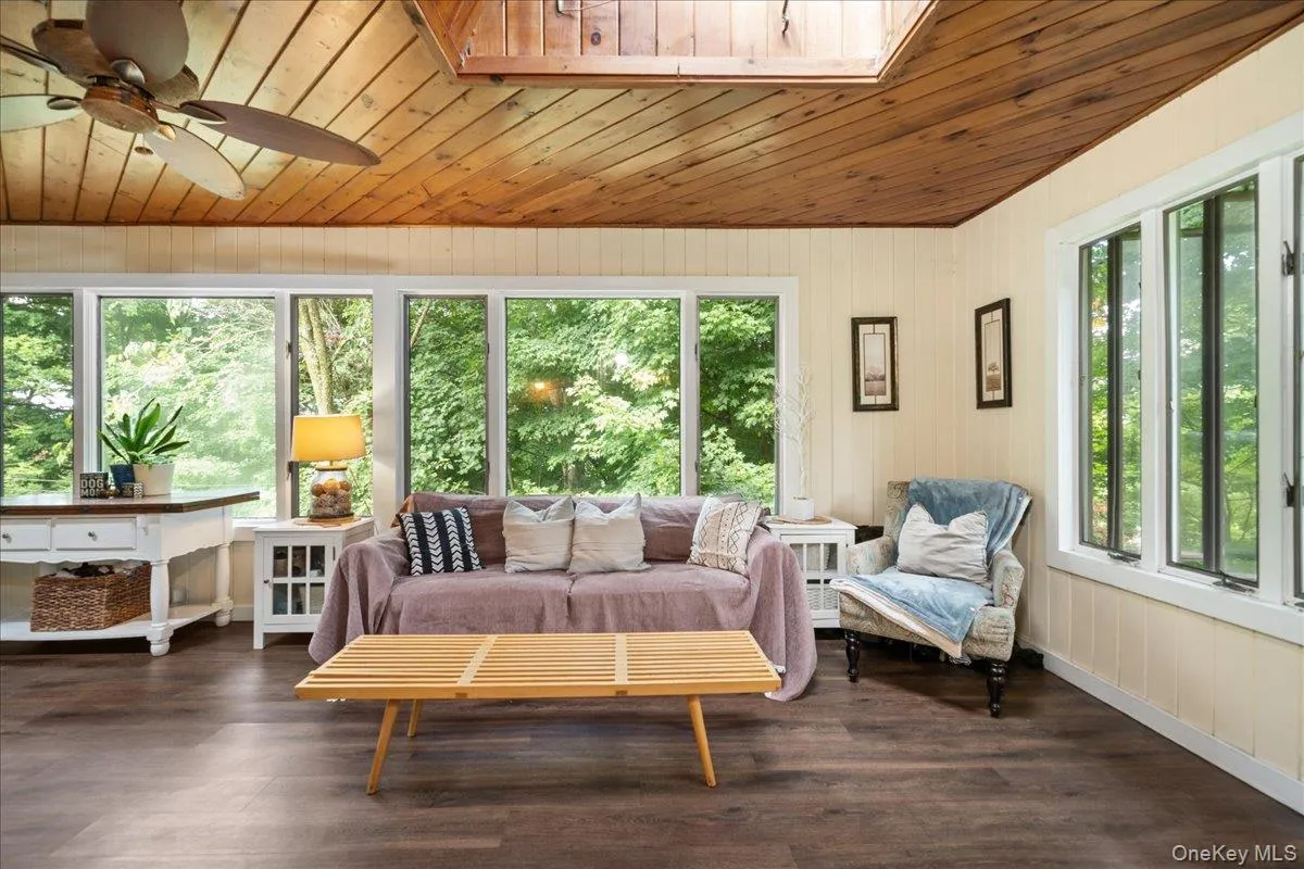 30 Laura Road, Monroe, NY, 3 Bedrooms Bedrooms, 8 Rooms Rooms,3 BathroomsBathrooms,Residential,For Rent,Laura,0,1040813 30 Laura Road, Monroe, NY, 3 Bedrooms Bedrooms, 8 Rooms Rooms,3 BathroomsBathrooms,Residential,For Rent,Laura,0,1040813