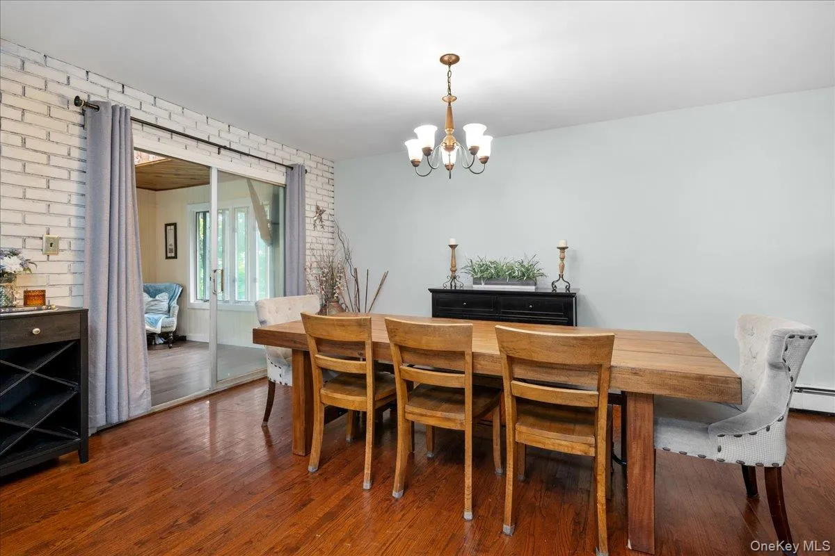 30 Laura Road, Monroe, NY, 3 Bedrooms Bedrooms, 8 Rooms Rooms,3 BathroomsBathrooms,Residential,For Rent,Laura,0,1040813 30 Laura Road, Monroe, NY, 3 Bedrooms Bedrooms, 8 Rooms Rooms,3 BathroomsBathrooms,Residential,For Rent,Laura,0,1040813