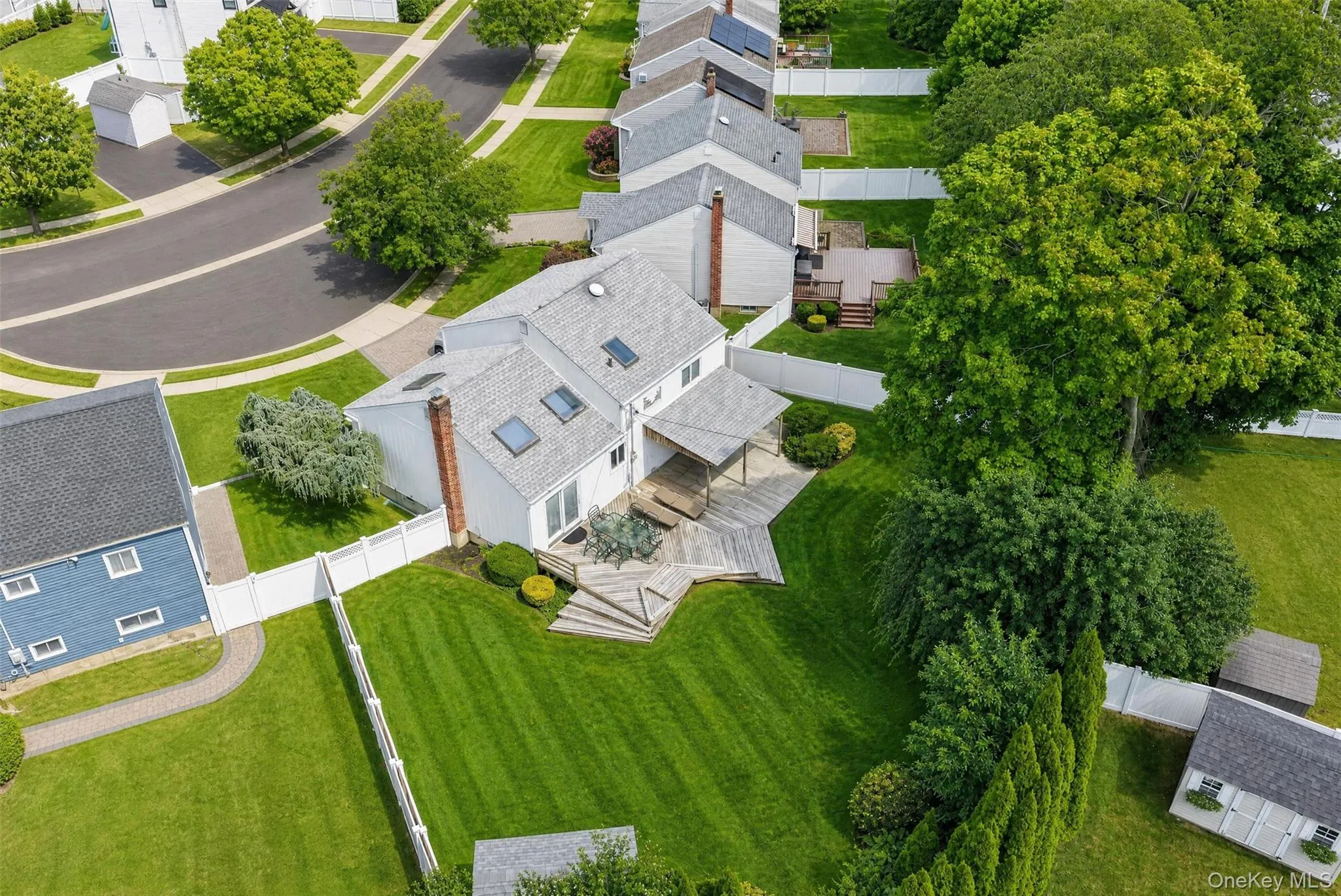 68 Briarwood Lane, Oyster Bay, NY, 3 Bedrooms Bedrooms, 6 Rooms Rooms,2 BathroomsBathrooms,Residential,For Rent,Briarwood,0,1040816 68 Briarwood Lane, Oyster Bay, NY, 3 Bedrooms Bedrooms, 6 Rooms Rooms,2 BathroomsBathrooms,Residential,For Rent,Briarwood,0,1040816